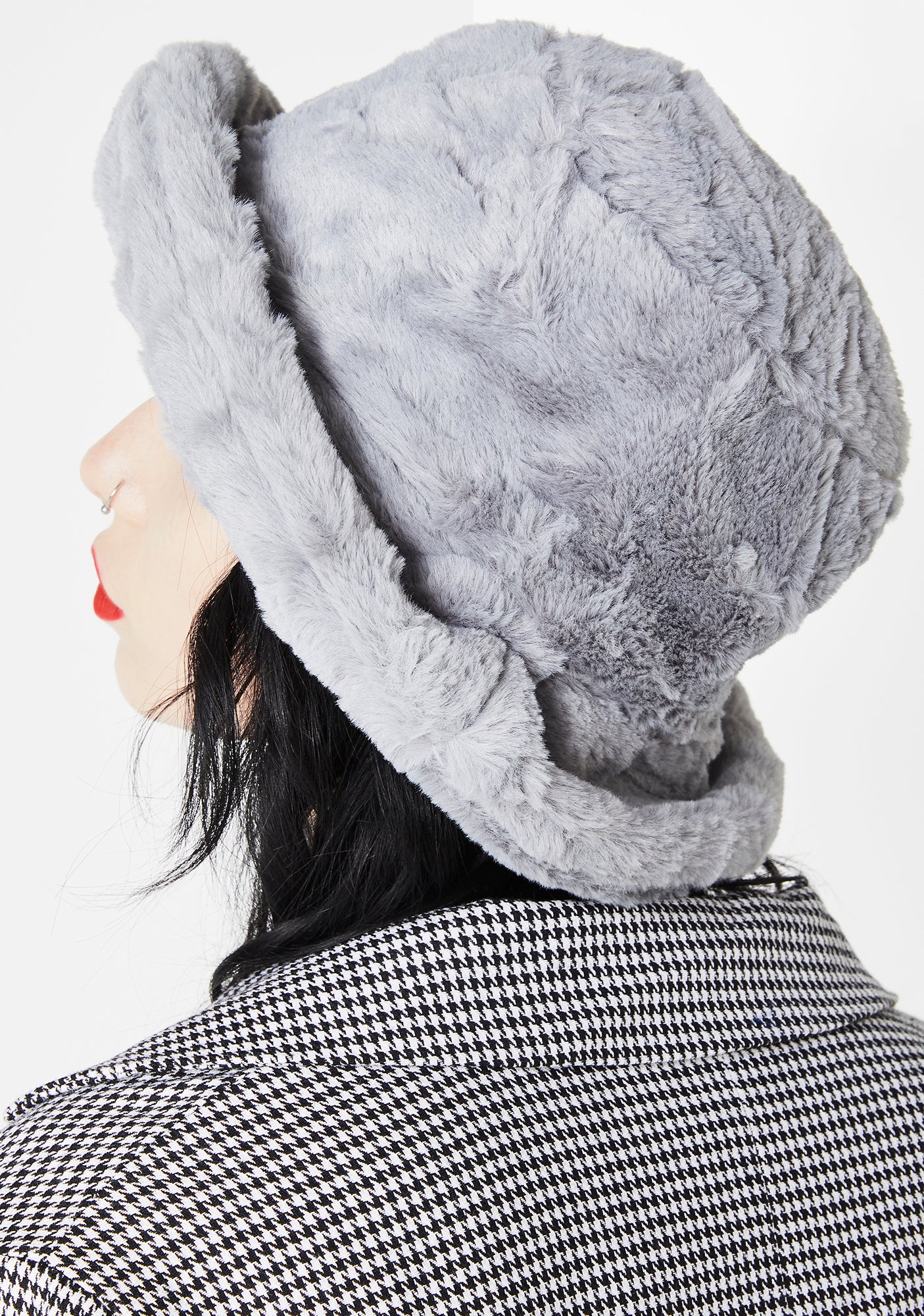 Joy Ride Fuzzy Bucket Hat - Image 2