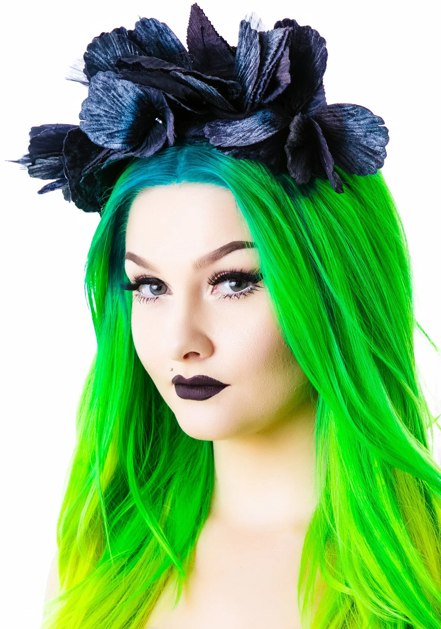 Lana Velvet Noir Crown - Red - Image 7