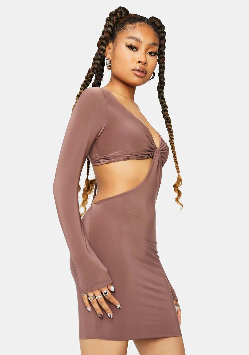 Last Chance Front Twist Cutout Dress - Image 4