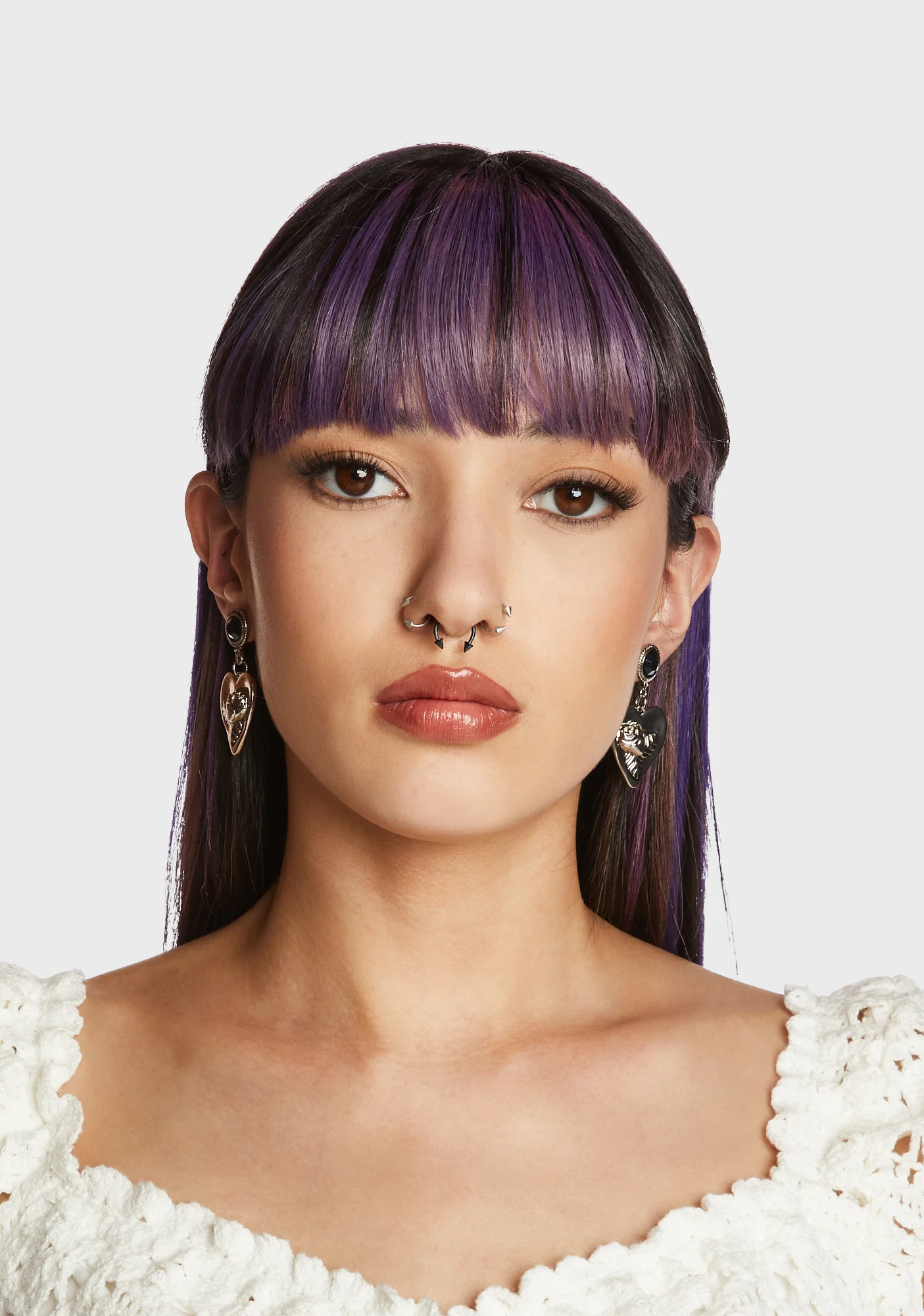 Lost Lovers Drop Earrings - Image 3