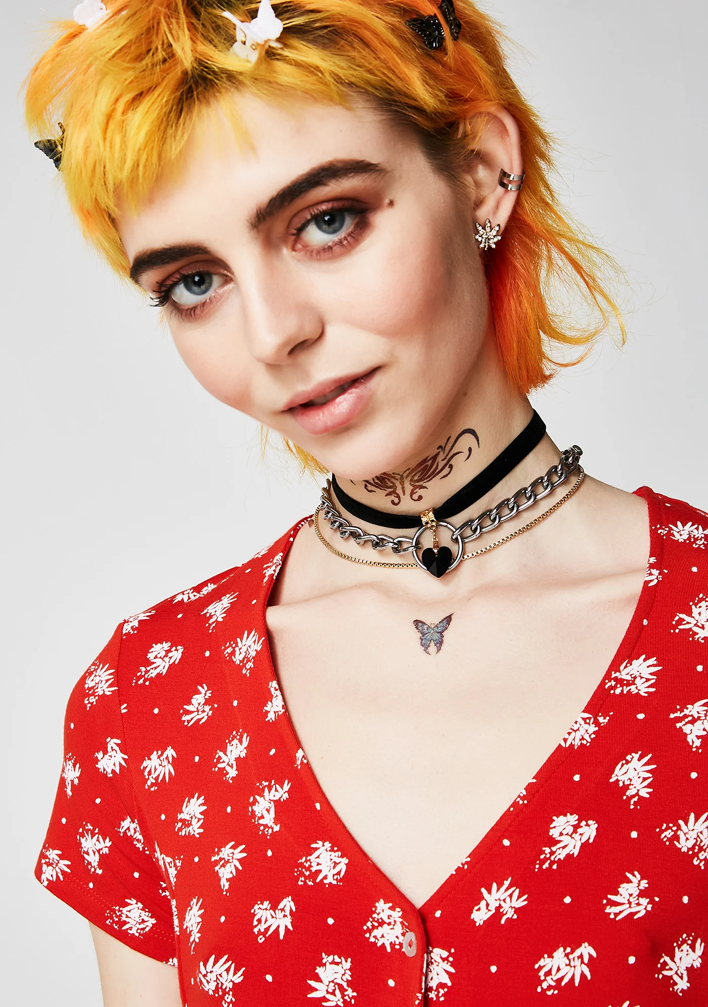Love Is Dead Heart Choker - Image 4
