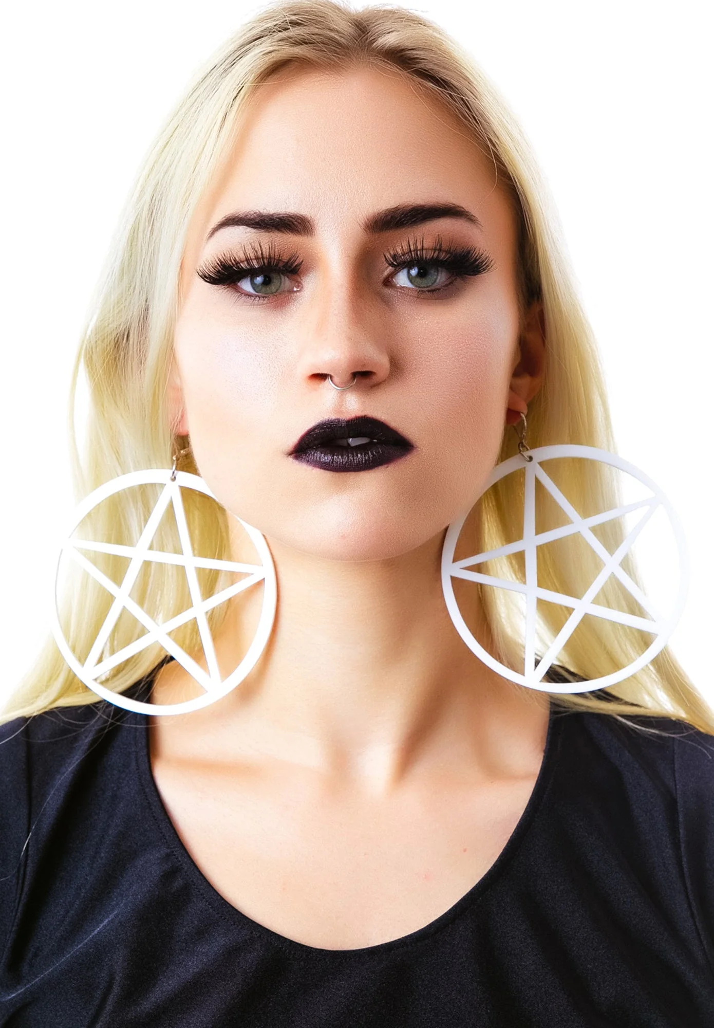 Mercy's Lost Pentagram Earring - White - Image 6