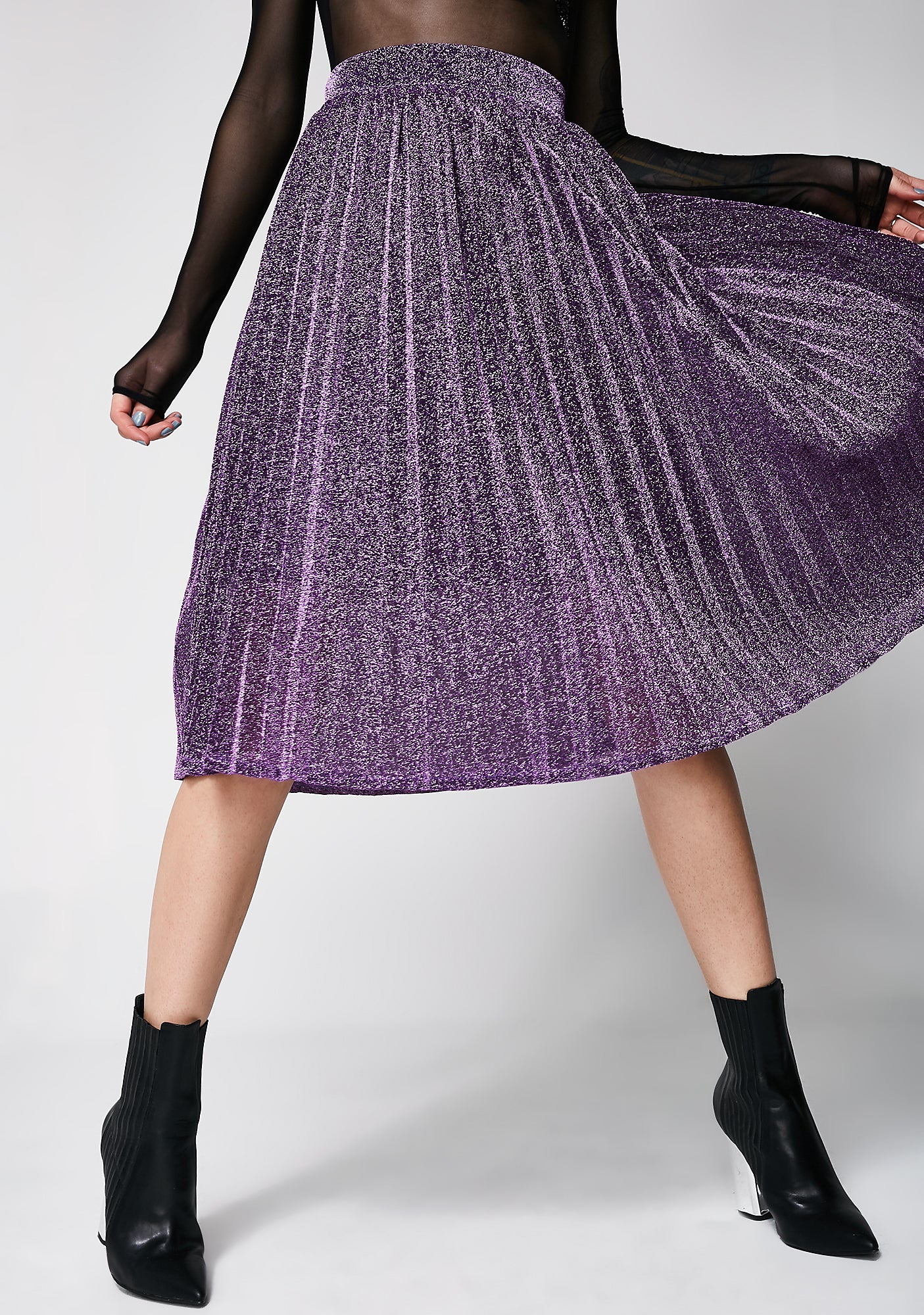 Milky Way Pleated Midi Skirt - Image 3