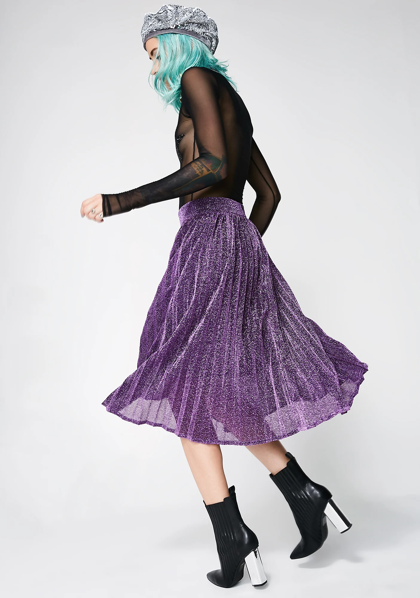 Milky Way Pleated Midi Skirt - Image 4