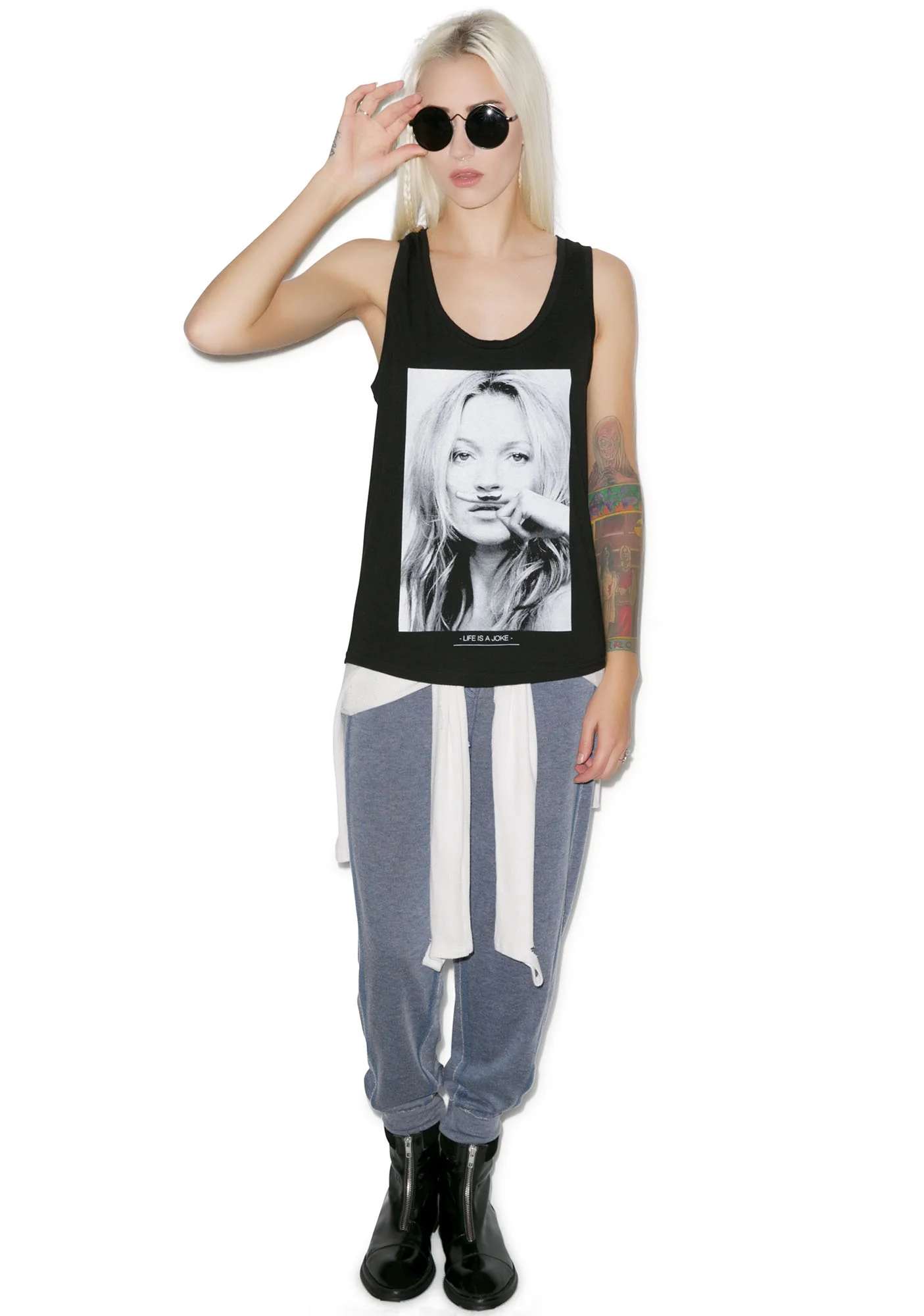 Mokatbis Deb Tee - Image 5