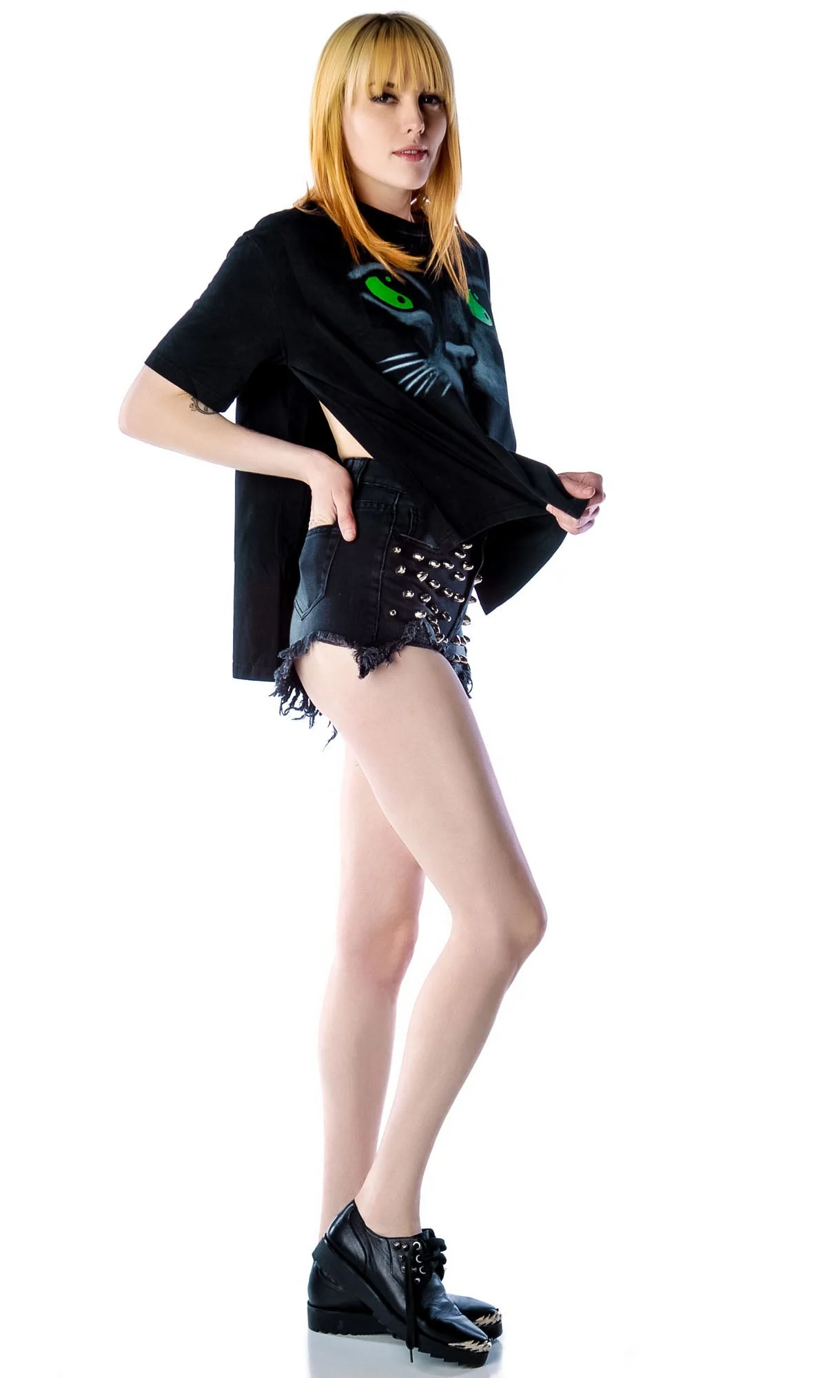 Mosh Shorts - Light Blue - Image 4
