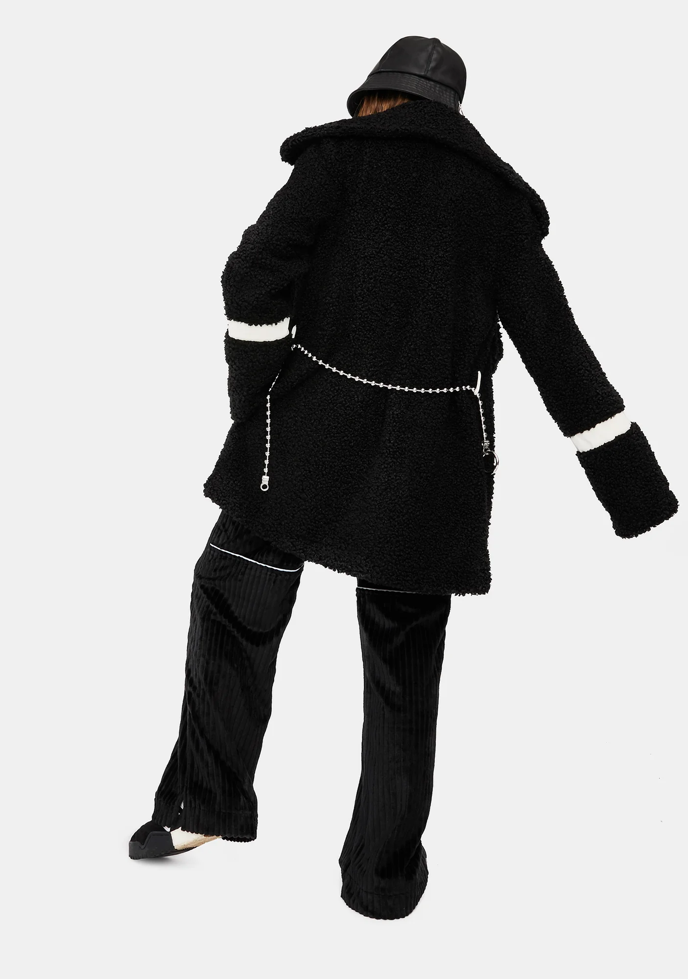 My Little Fluffy Bow Coat - Image 4