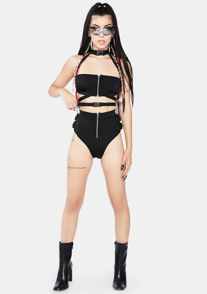New Dimensions Hot Shorts Set - Image 3