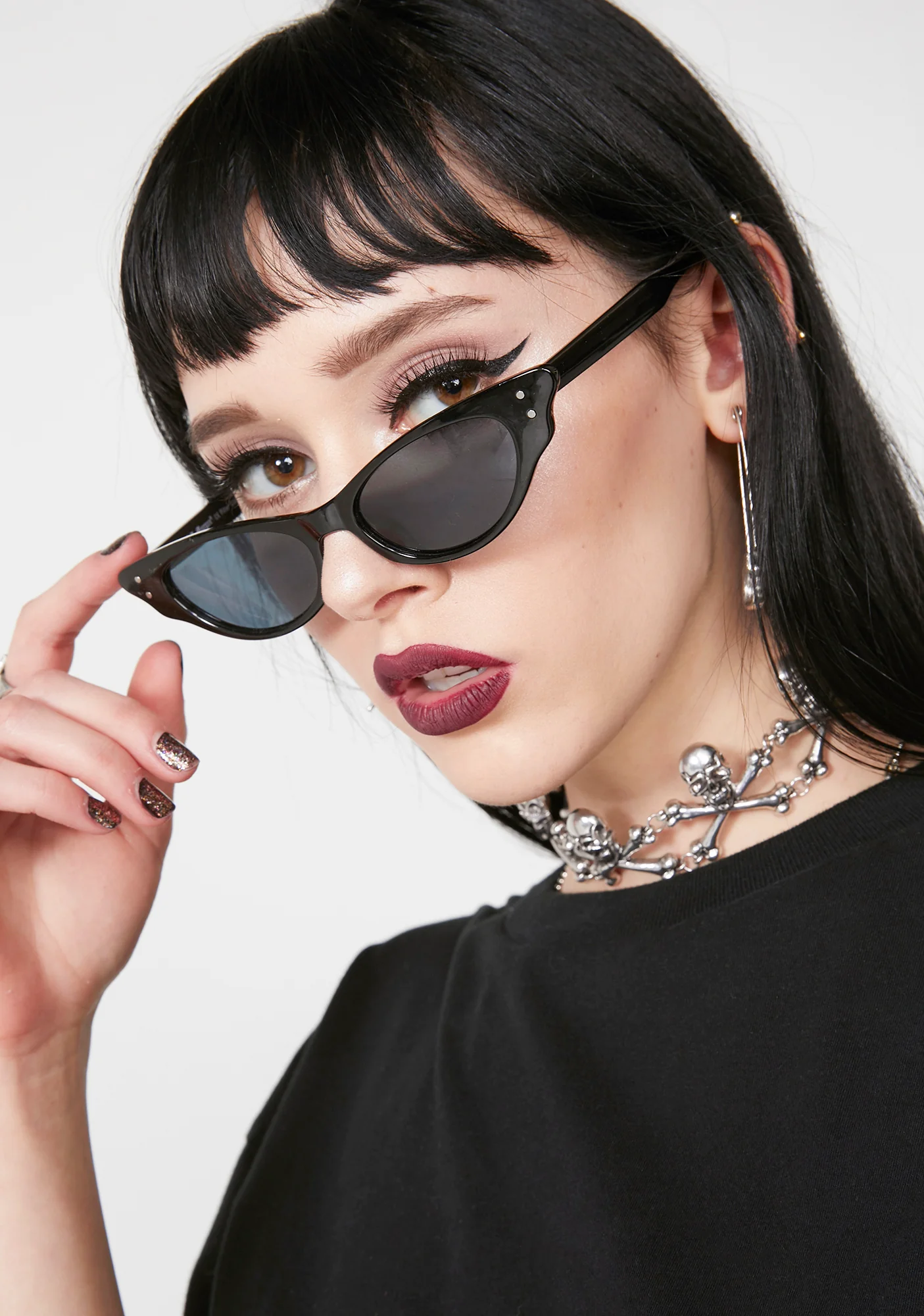 Noir Infinite Icon Cat Eye Sunglasses - Image 4