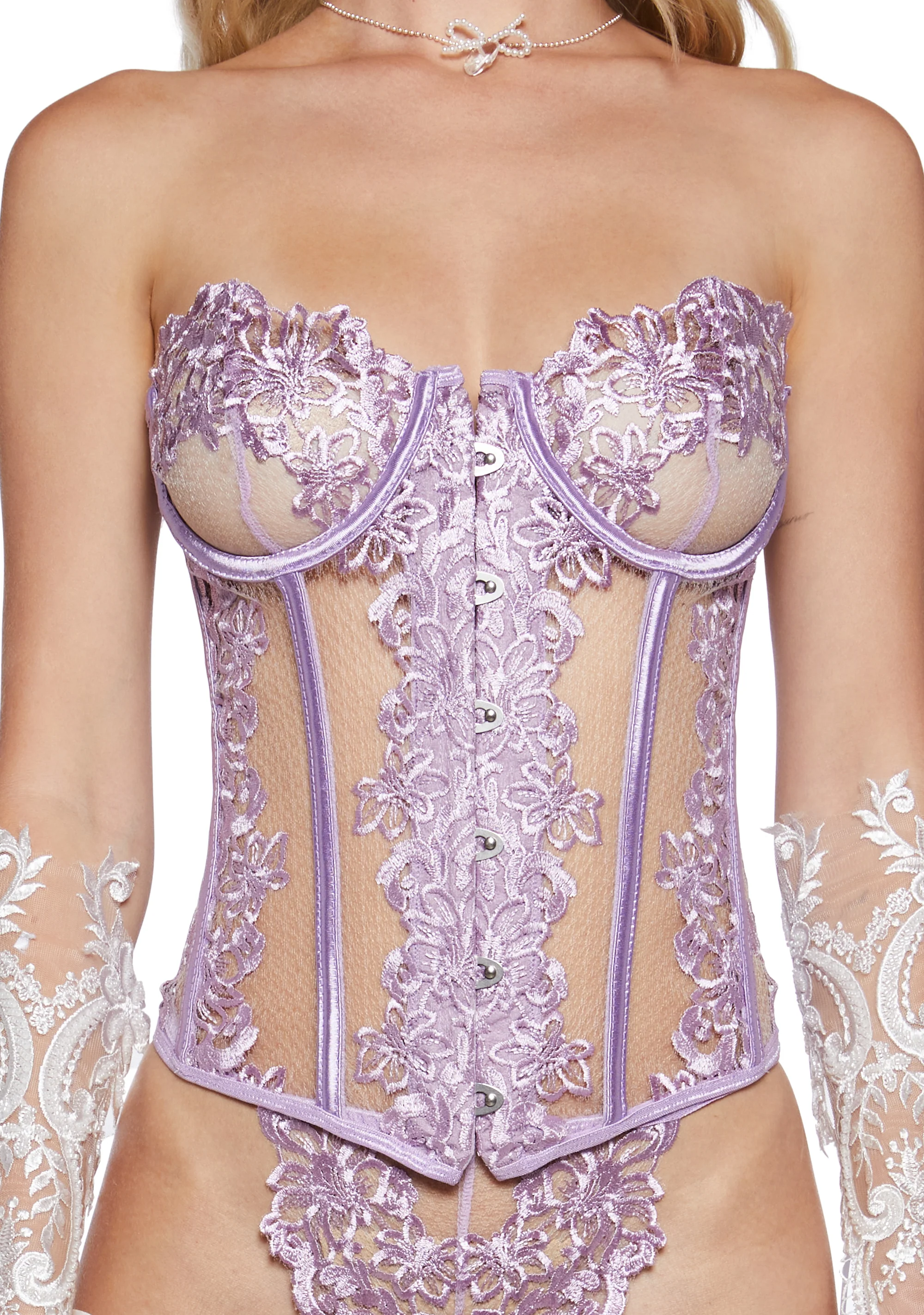 Palace Bedchamber Lingerie Set - Image 5