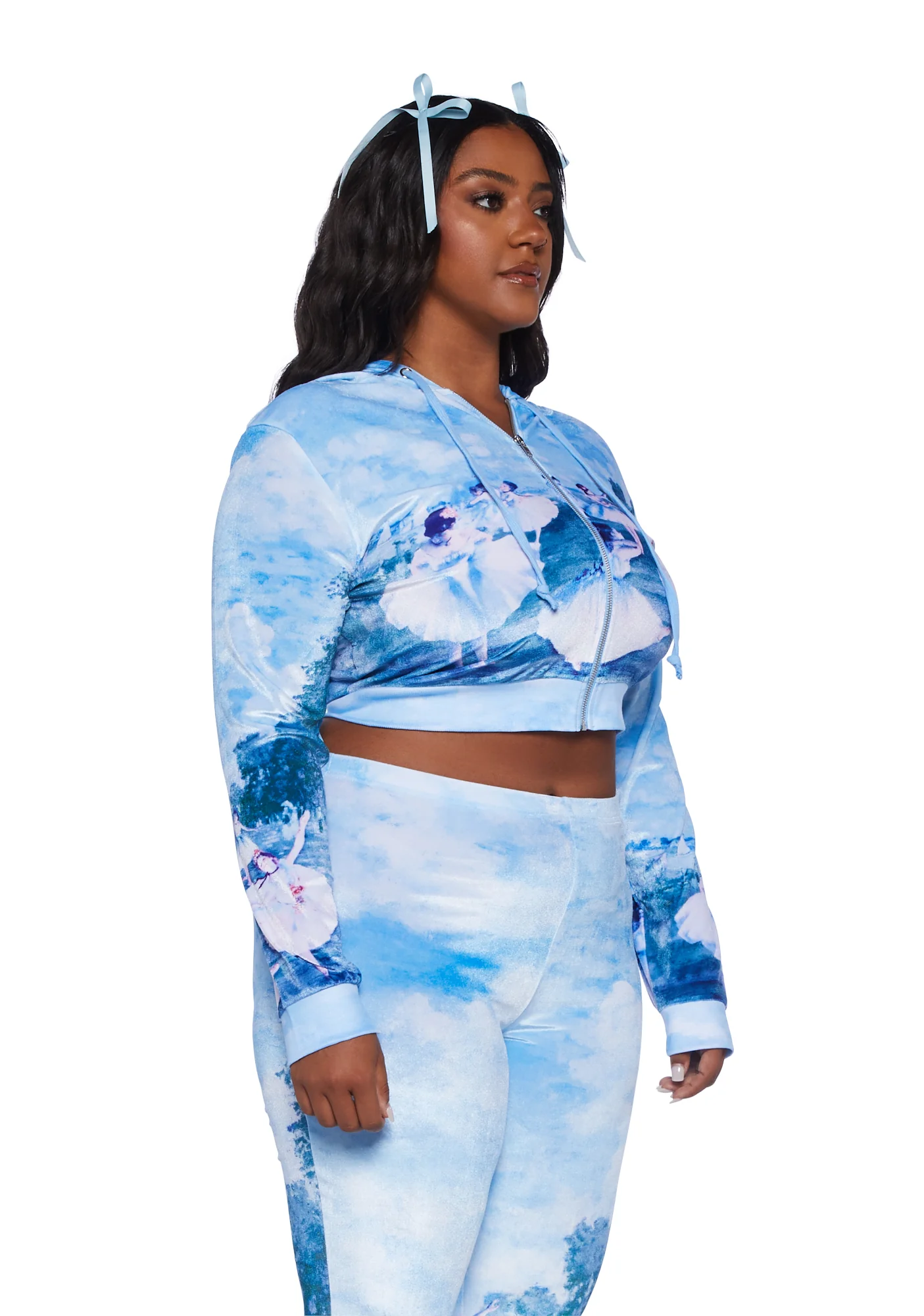 Plus Dress Rehearsal Cropped Hoodie - Image 3