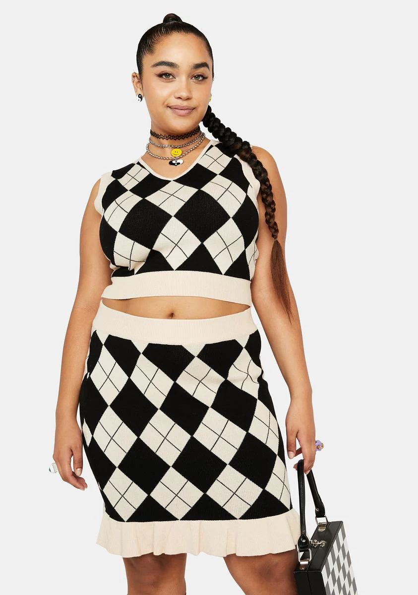 Plus Layers To Me Argyle Vest - Image 3