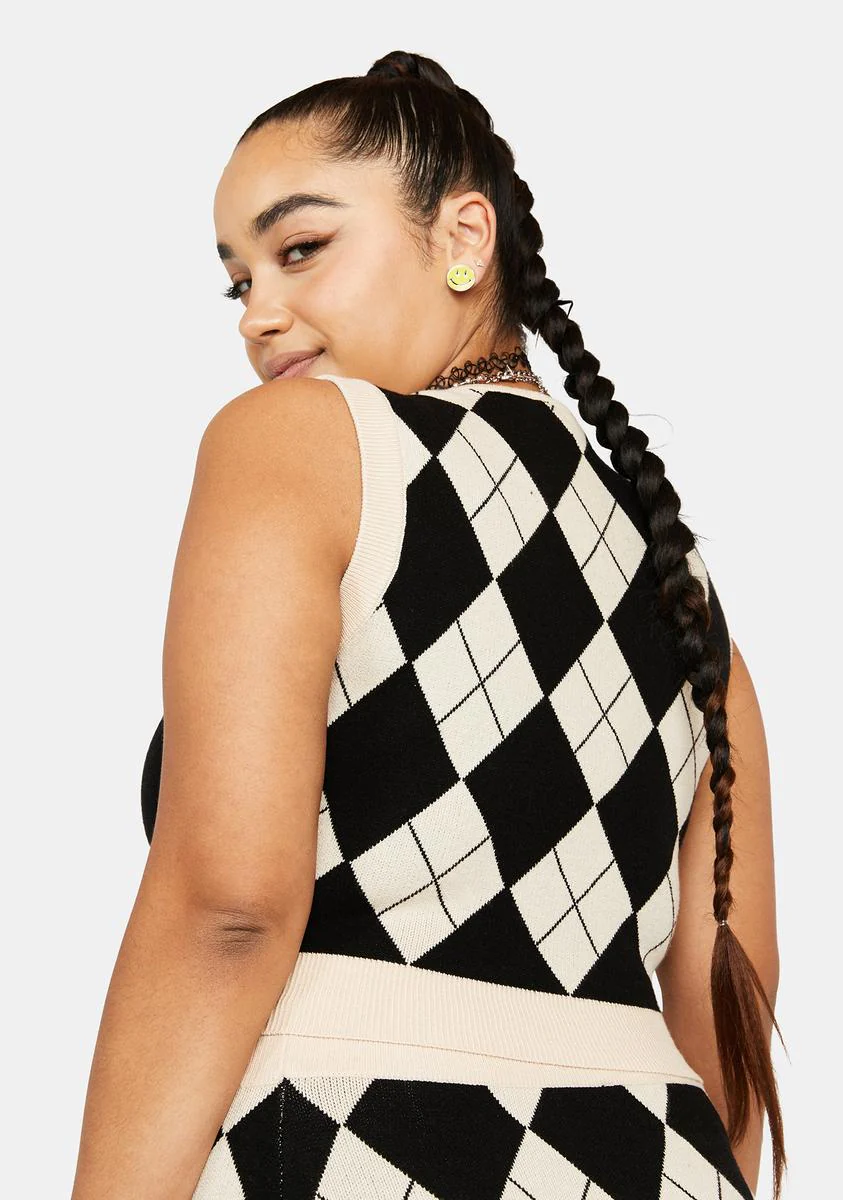 Plus Layers To Me Argyle Vest - Image 4