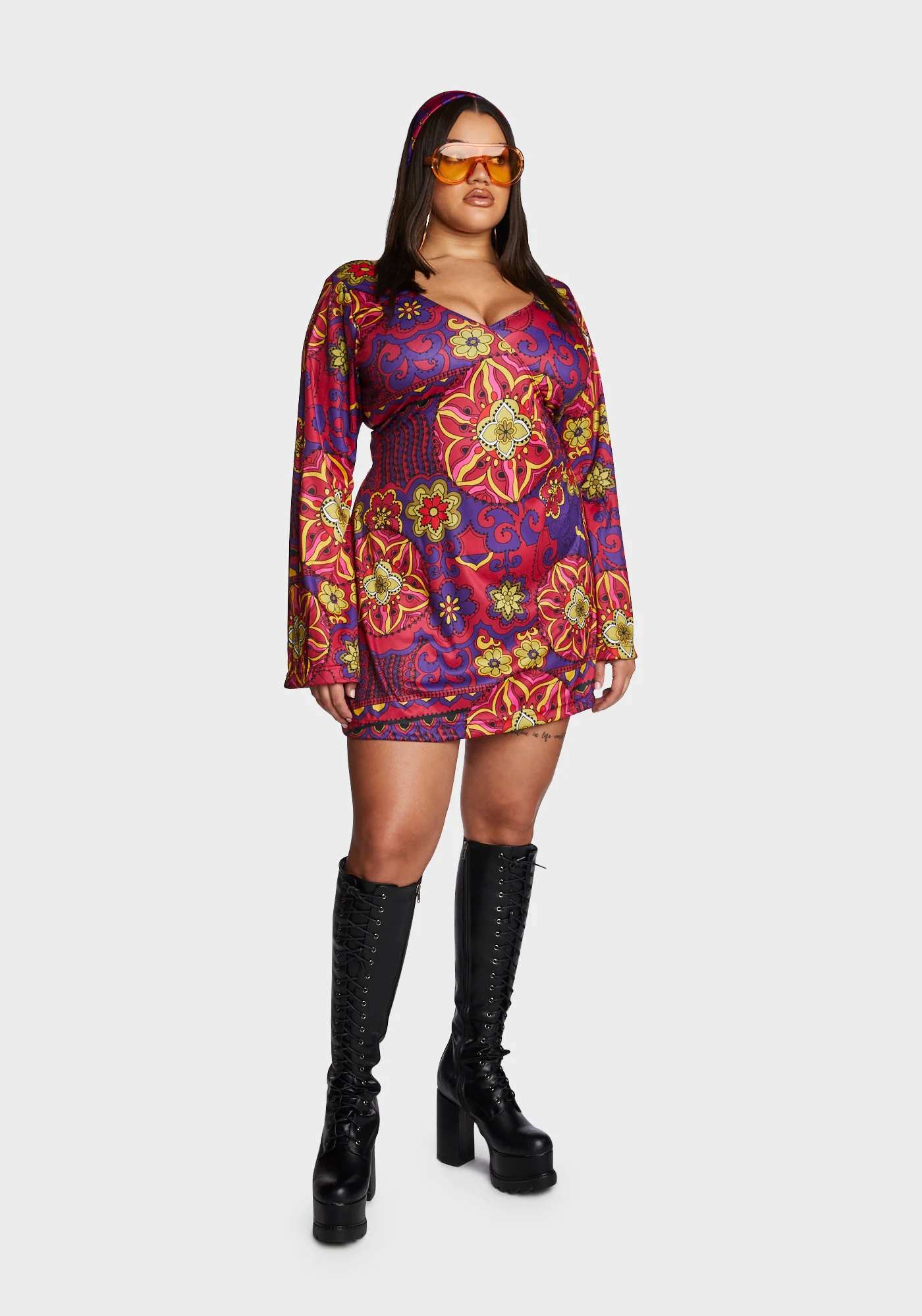 Plus Peace And Love Hippie Costume - Image 5