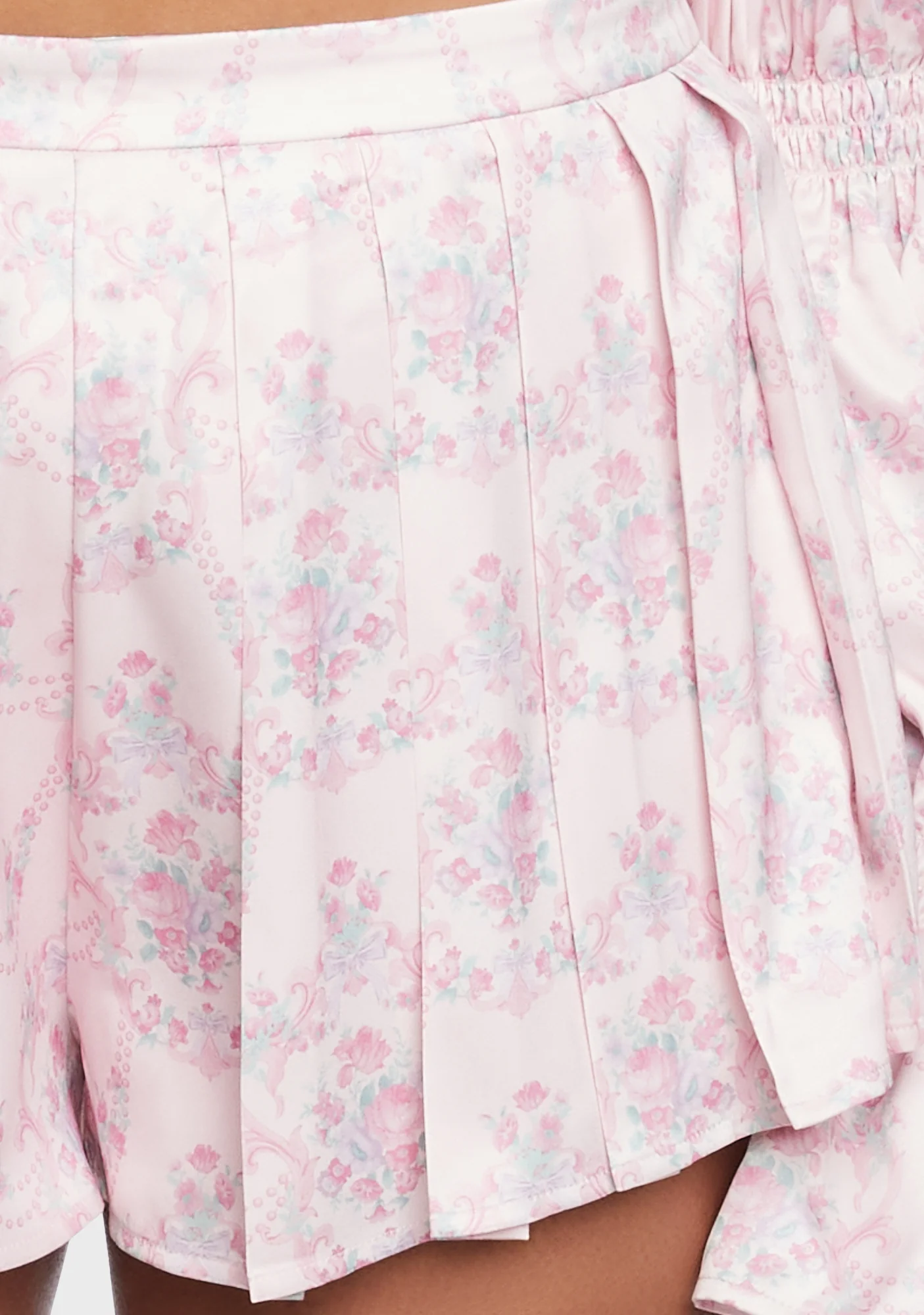 Plus Scandal Sheet Pleated Shorts - Pink - Image 2