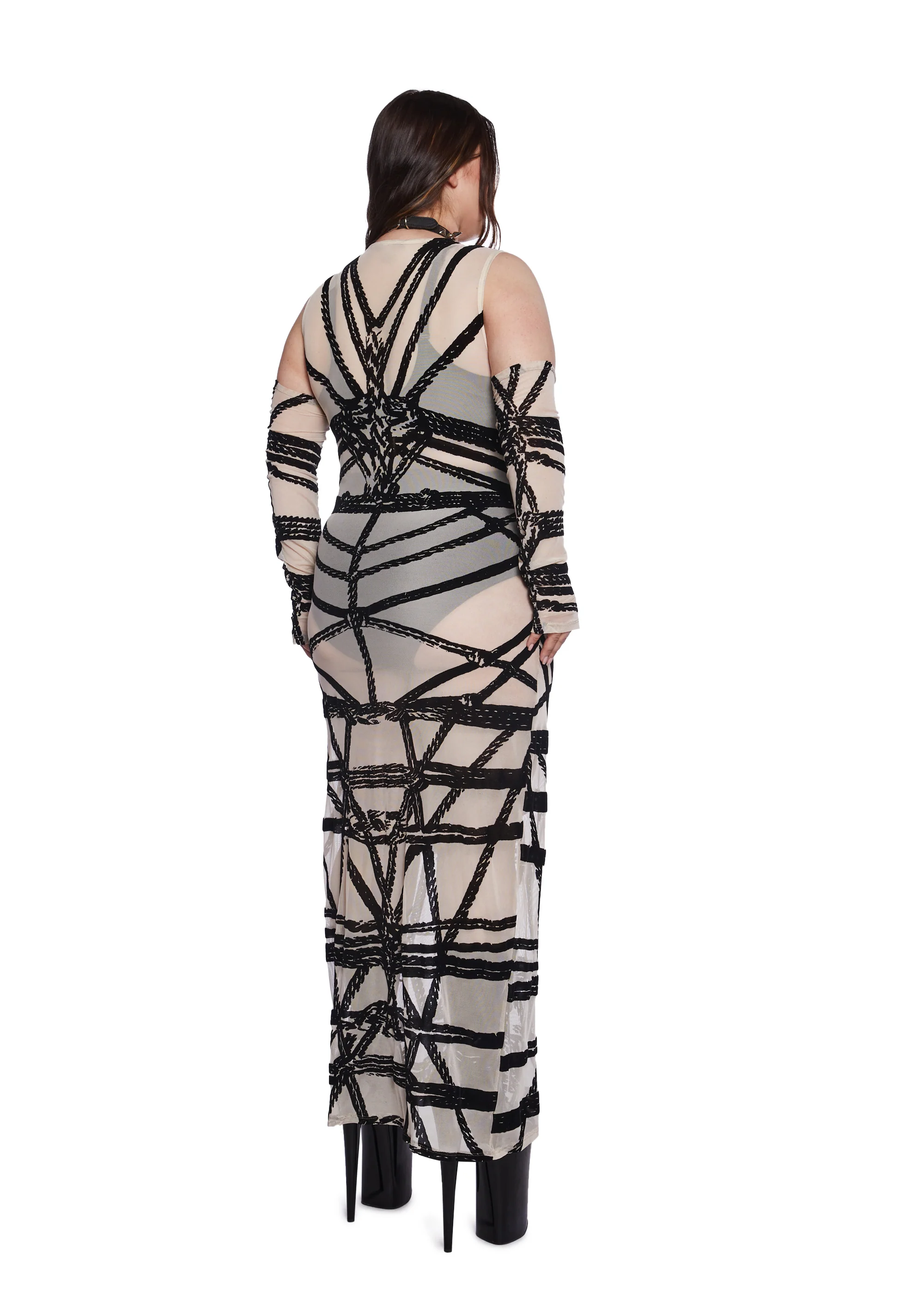 Plus Twisted Fantasies Maxi Dress - Image 4