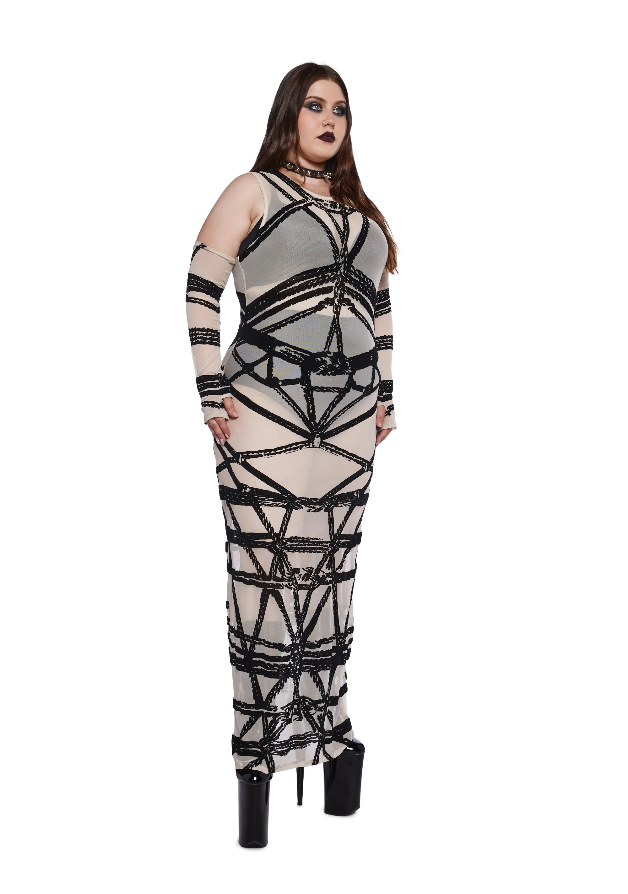 Plus Twisted Fantasies Maxi Dress - Image 5