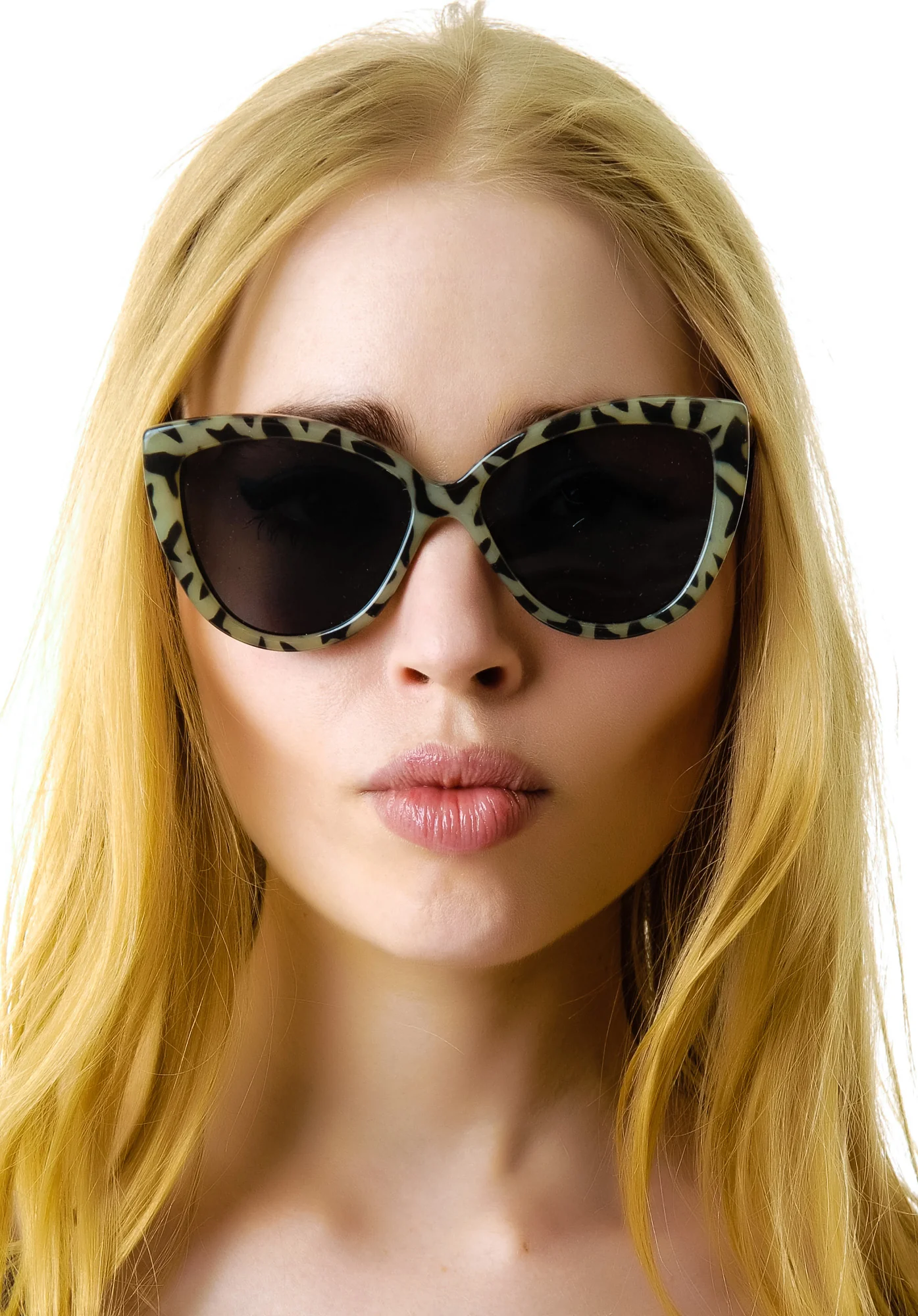 Point Sunglasses - Image 4