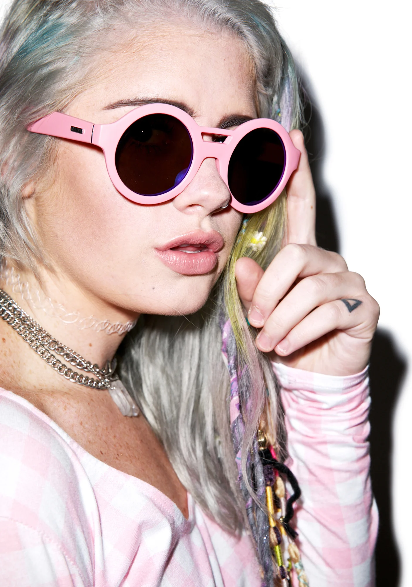 Pretty Please Sunglasses - Image 6