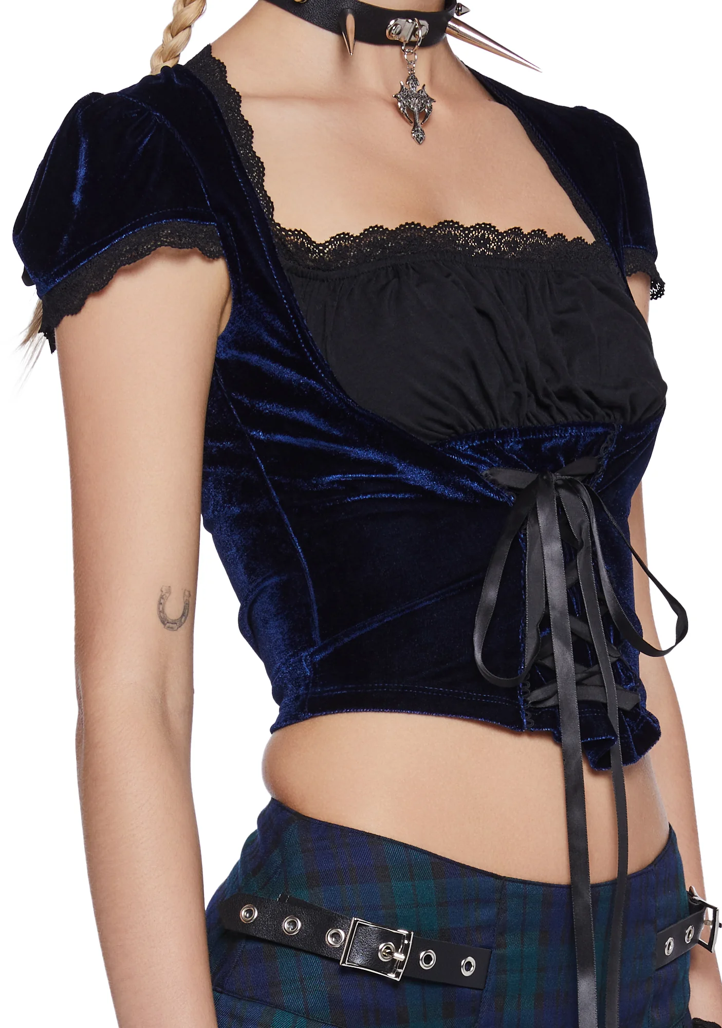 Quick Alliances Velvet Top - Image 5