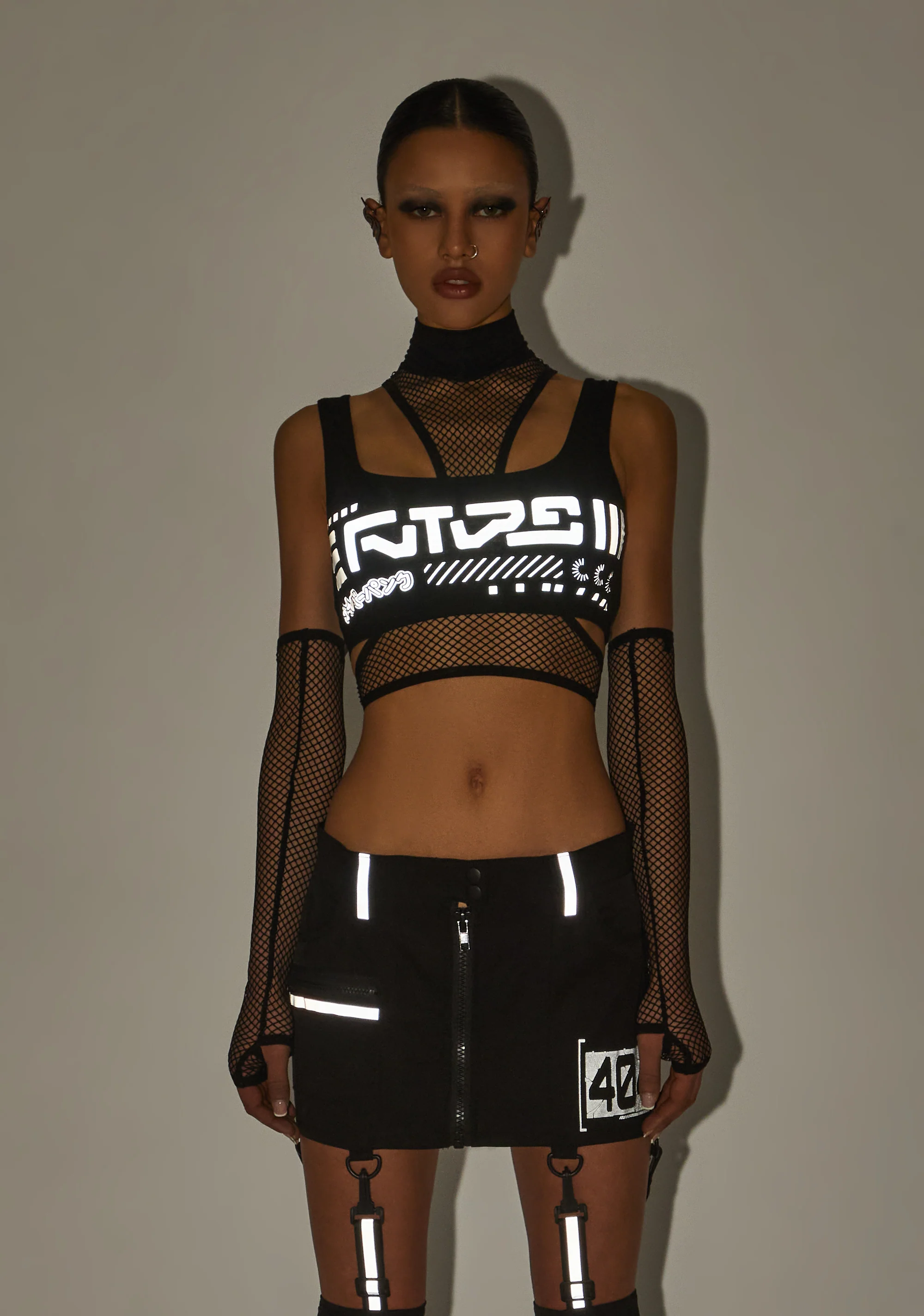 Rave Visions Fishnet Top And Gloves Set - Image 3
