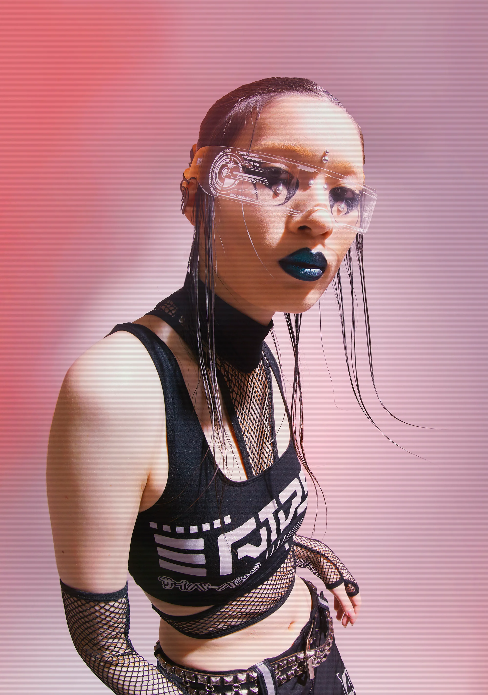 Rave Visions Fishnet Top And Gloves Set - Image 9
