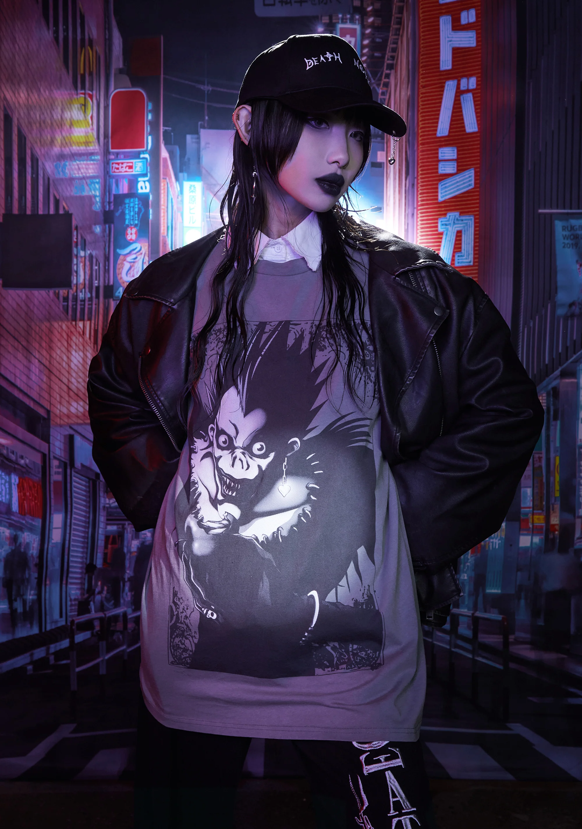 Realm Visitor Oversized Tee - Image 6