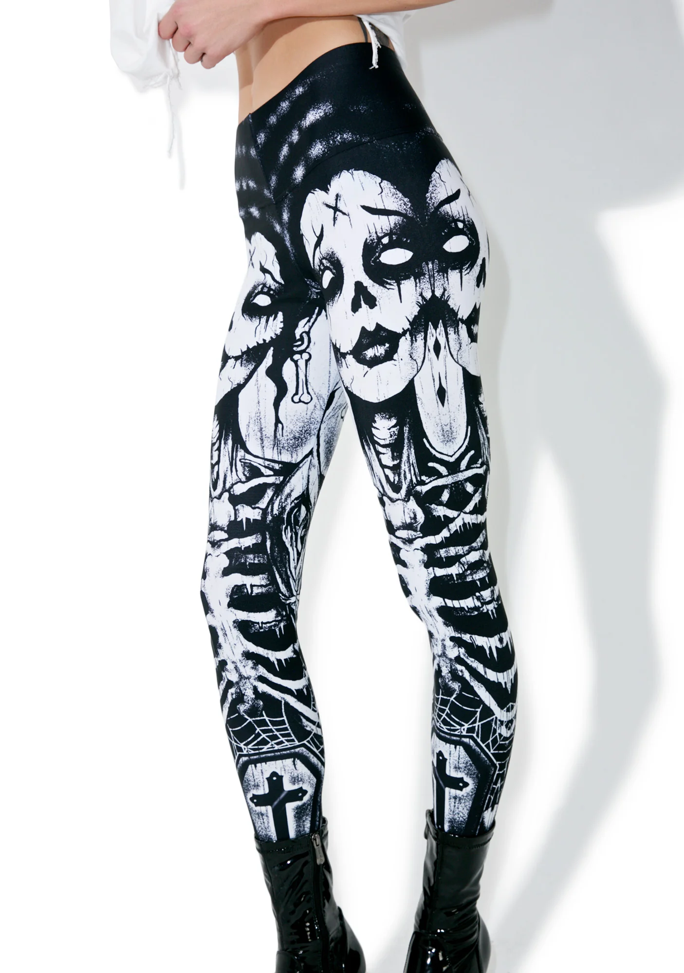 Release The Bats Lexy Leggings - Image 5