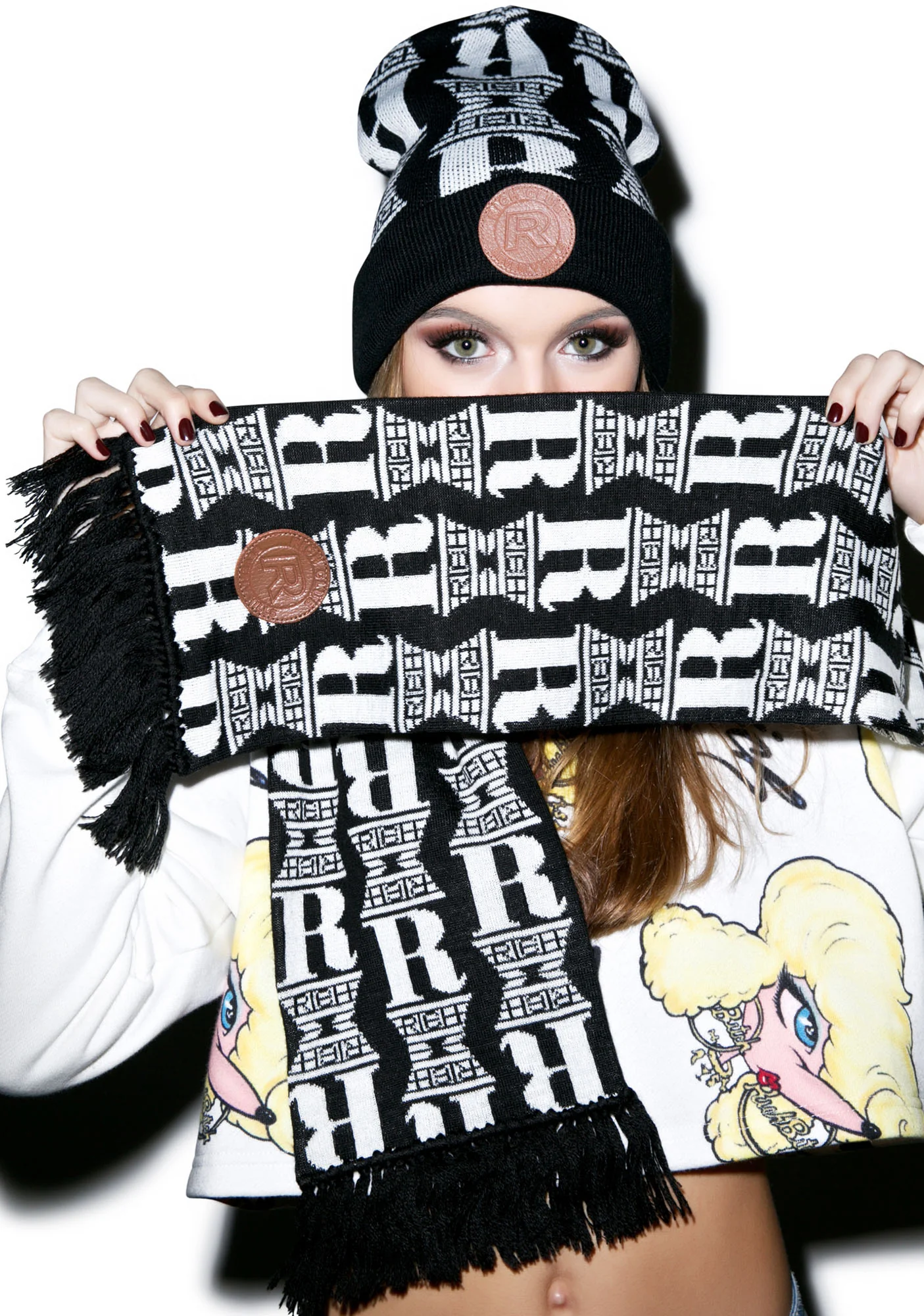 Rich Club Scarf - Image 4