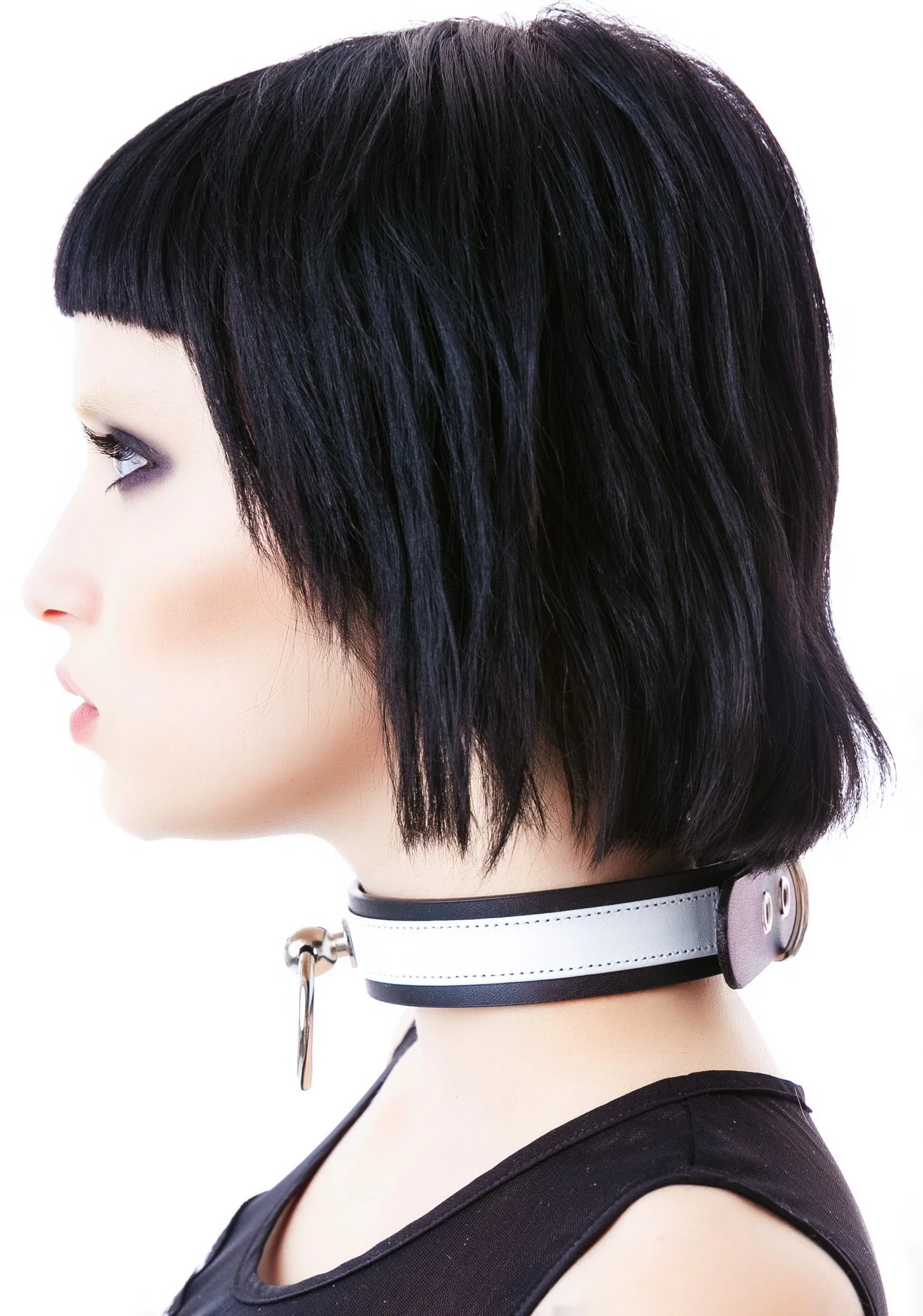 Saddle Stud O Ring Choker - Red - Image 12