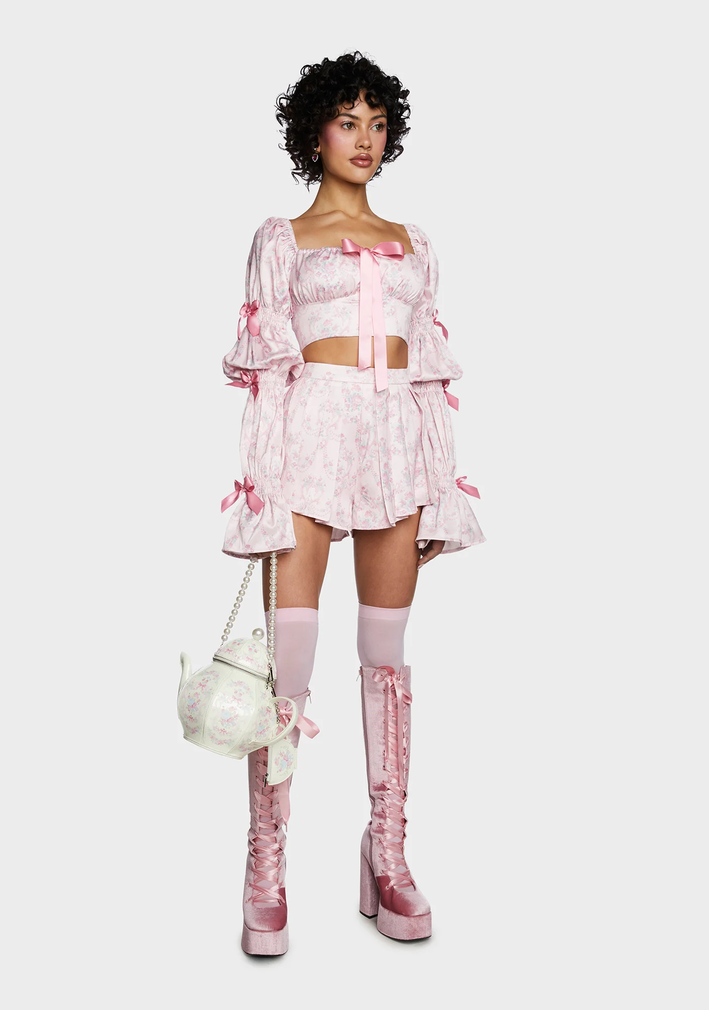 Scandal Sheet Pleated Shorts - Pink - Image 4