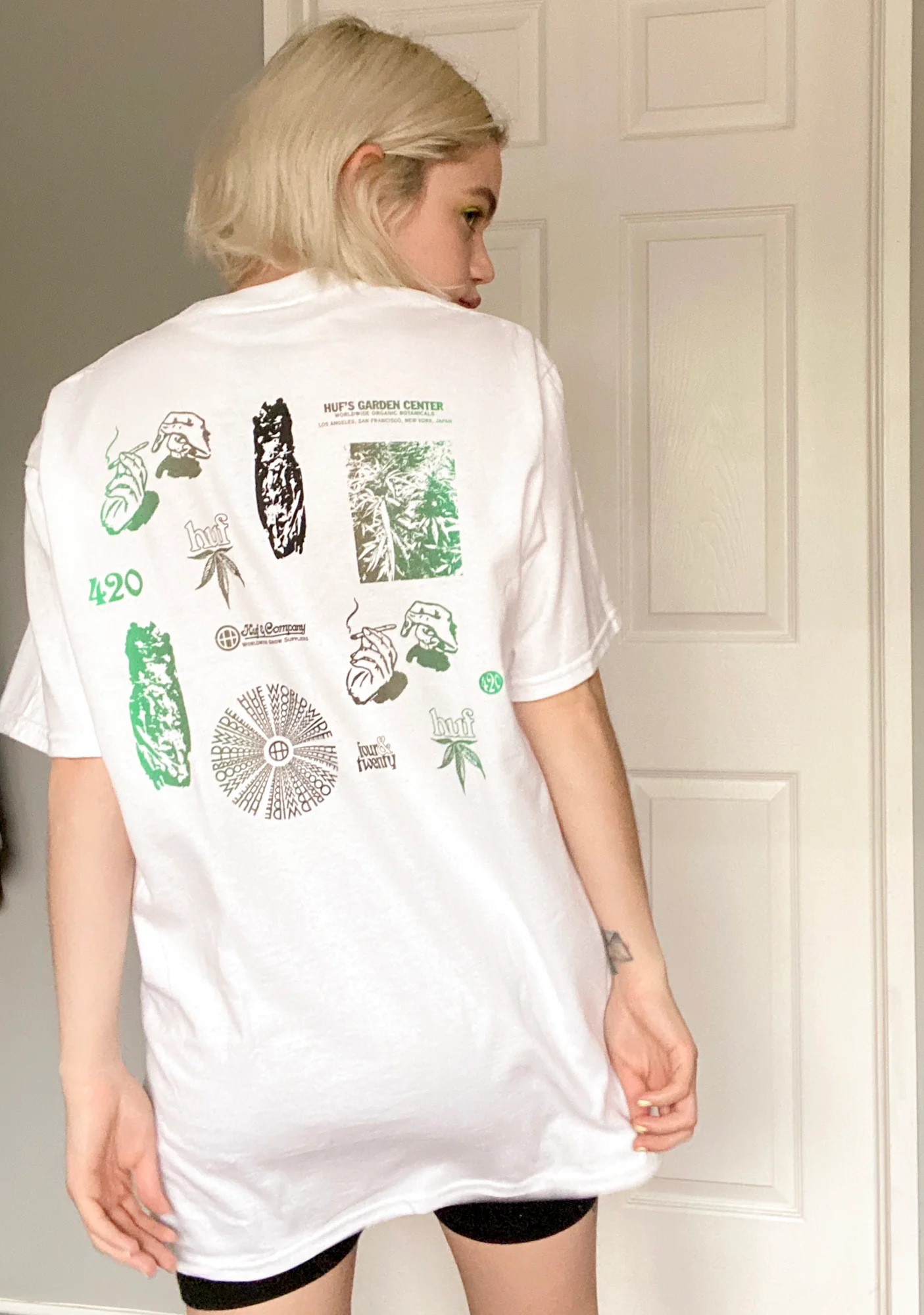 Scattered Leaves Graphic Tee - Image 2