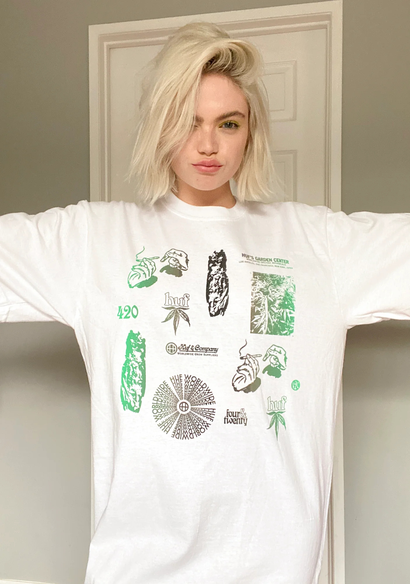 Scattered Leaves Graphic Tee - Image 4