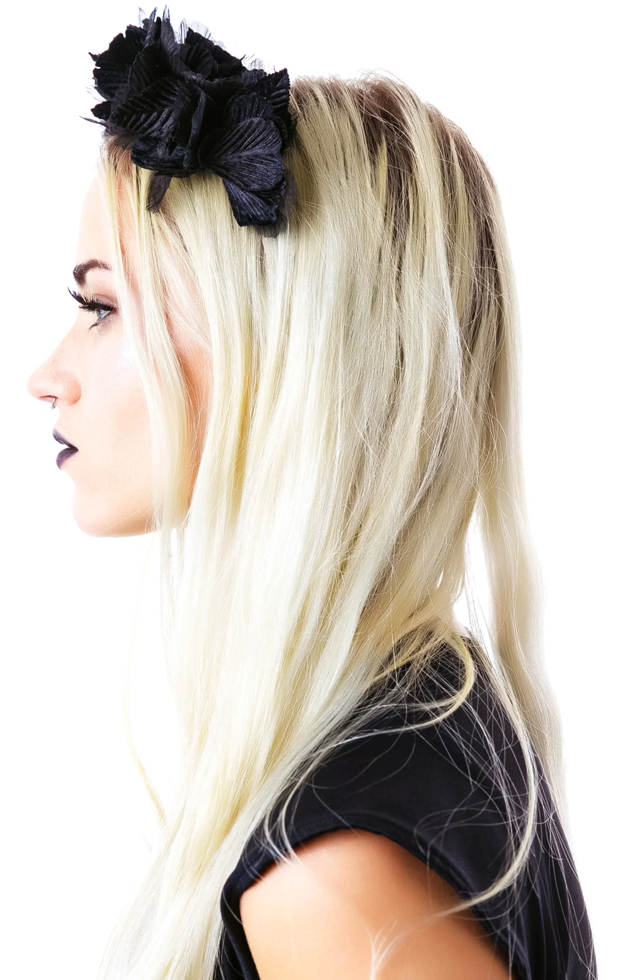 Serena Velvet Noir Crown - Image 2