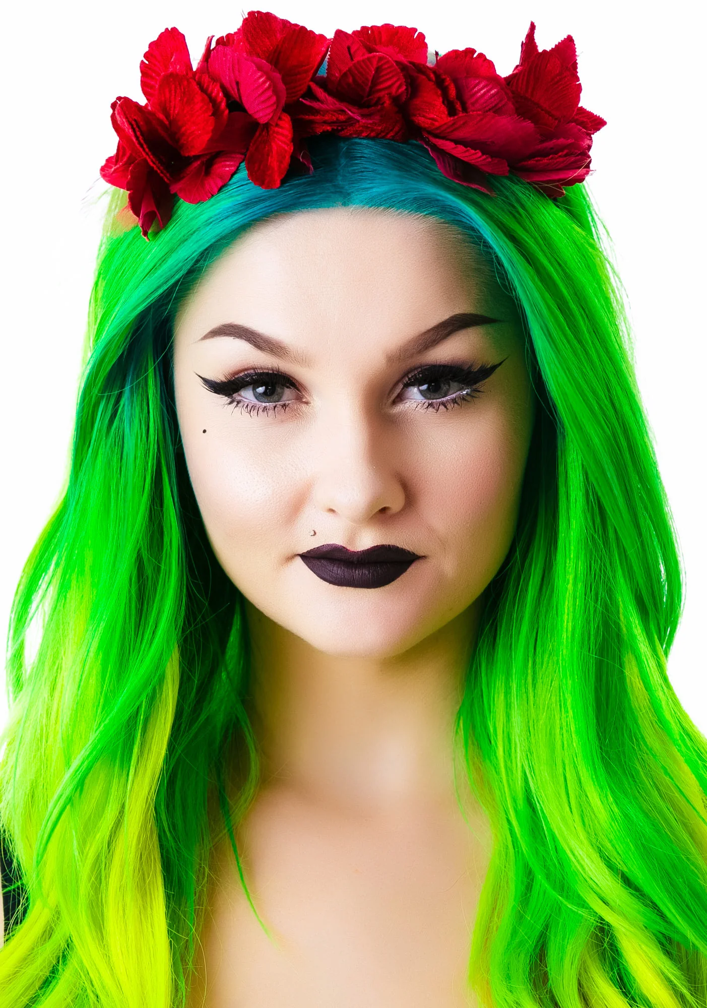 Serena Velvet Noir Crown - Image 5
