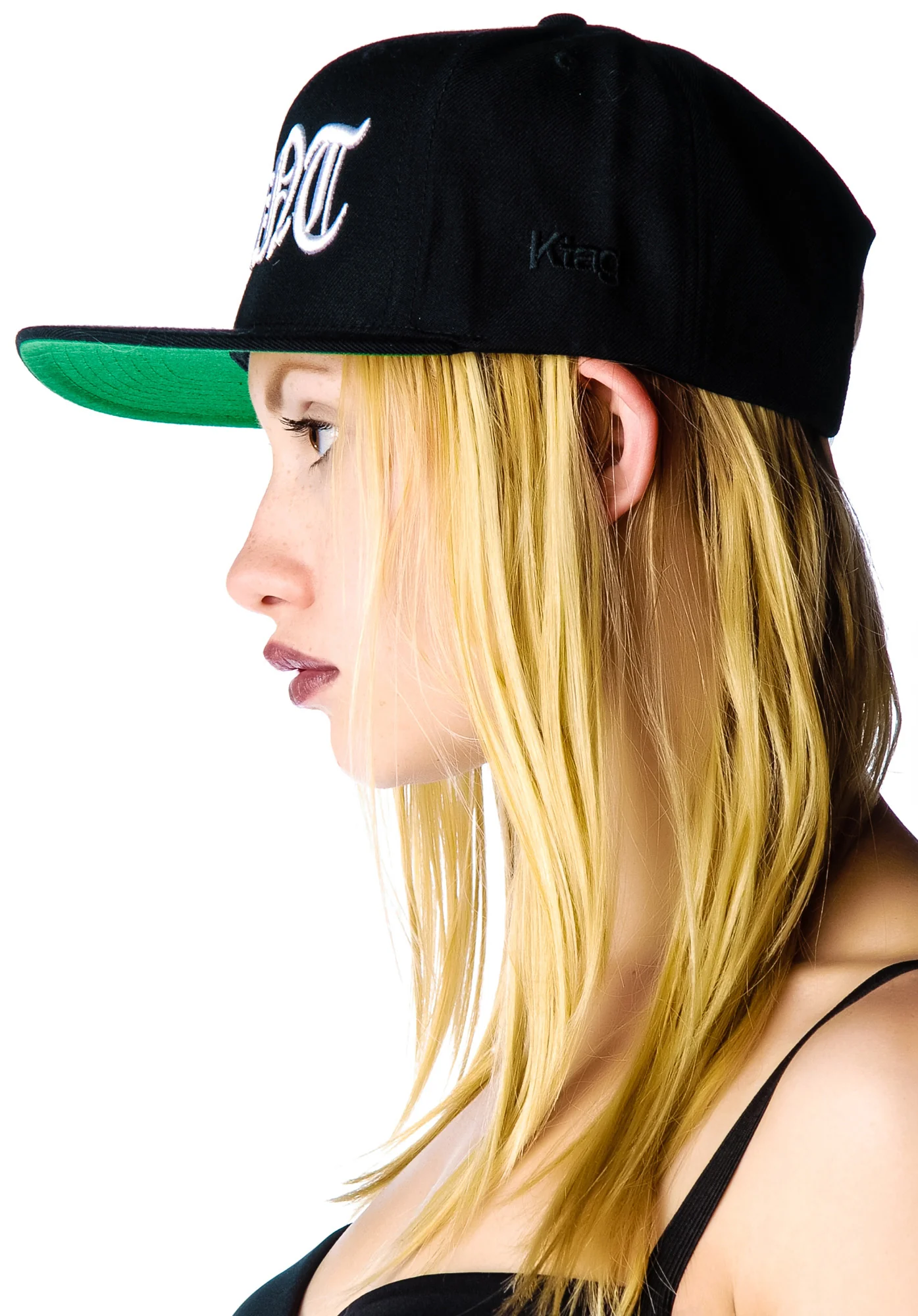 She's A Total Cunt Snapback - Image 2