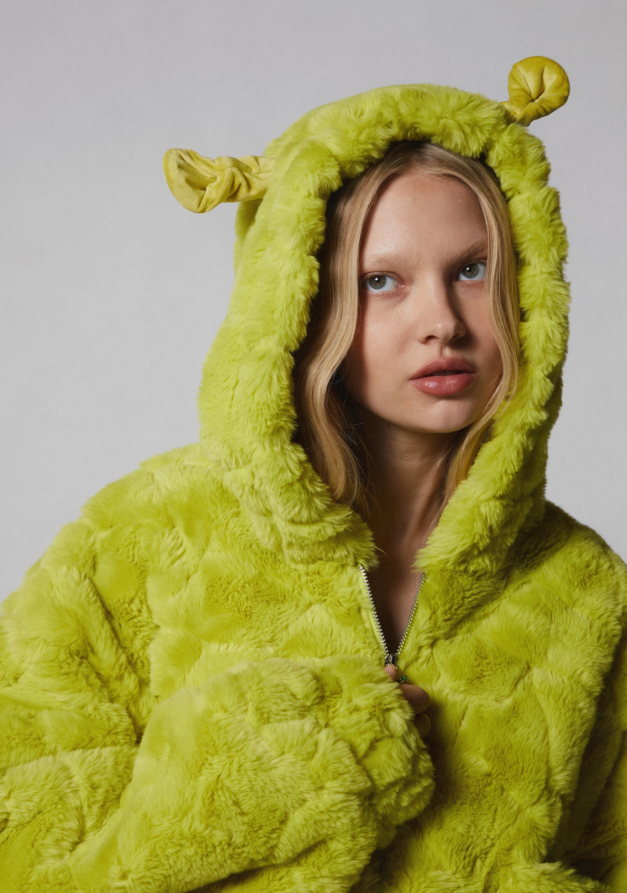 Ogre Chic Fuzzy Zip-Up Jacket - Image 10