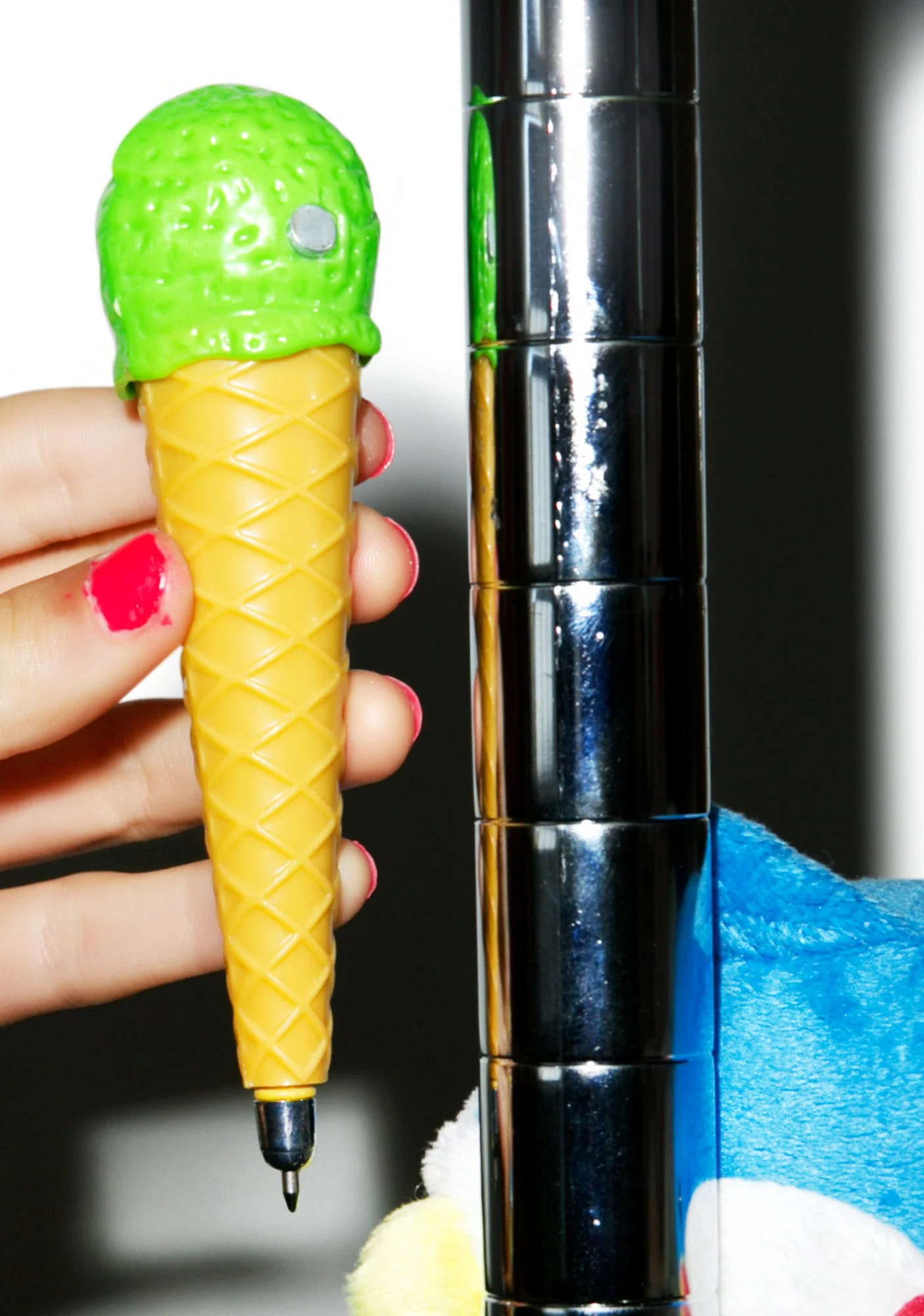 Single Scoop Ice Cream Pen - Yellow - Image 24