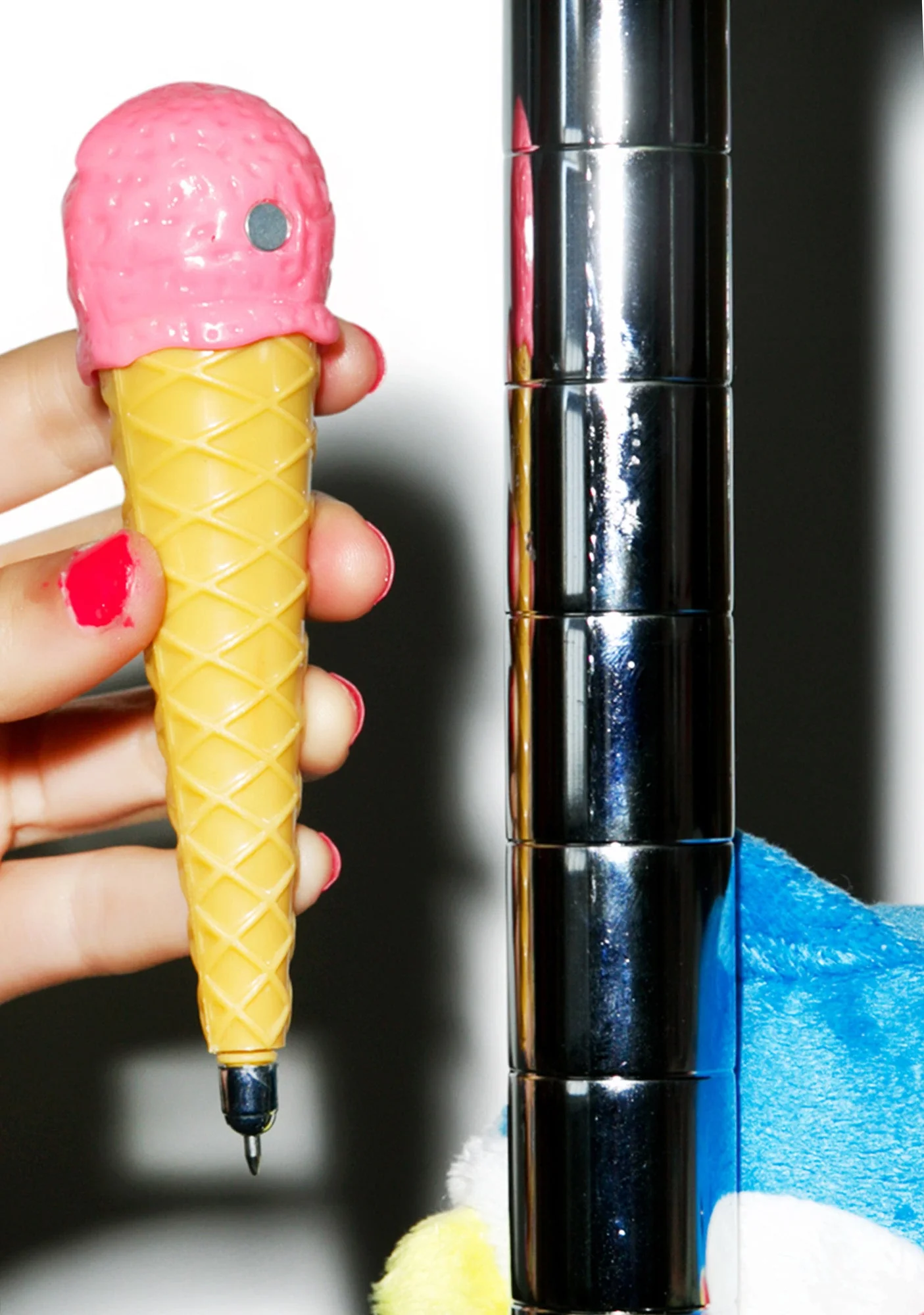 Single Scoop Ice Cream Pen - Yellow - Image 8