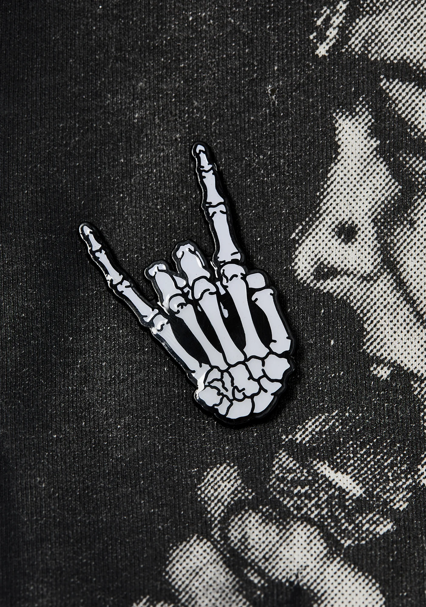 Skeleton Devil Glow Enamel Pin - Image 2