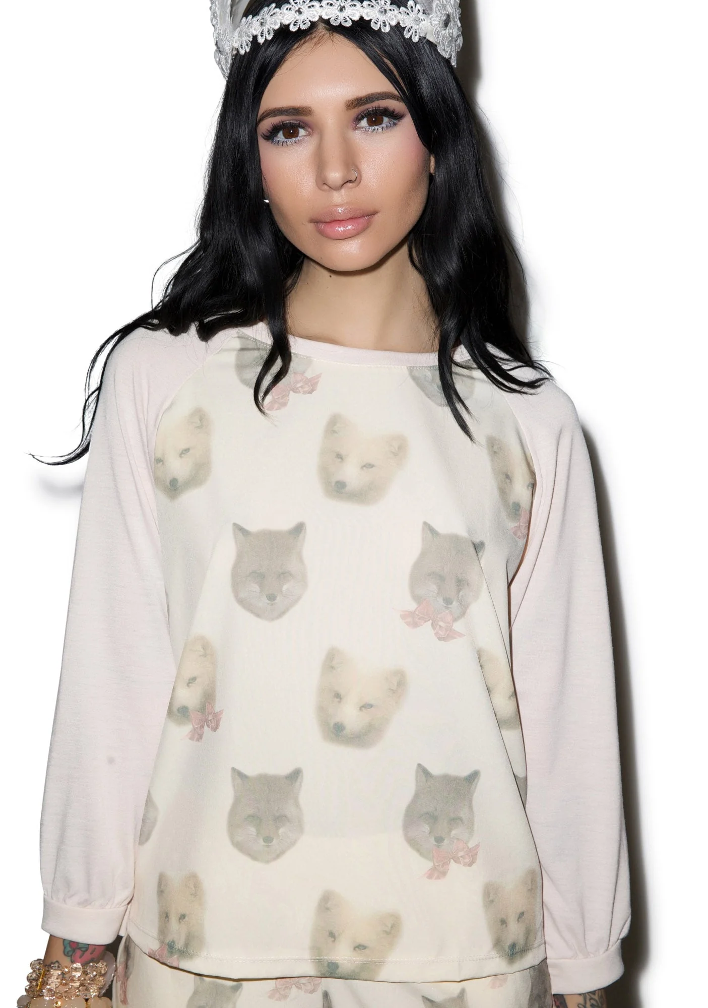 Snow Foxy Raglan - White - Image 10