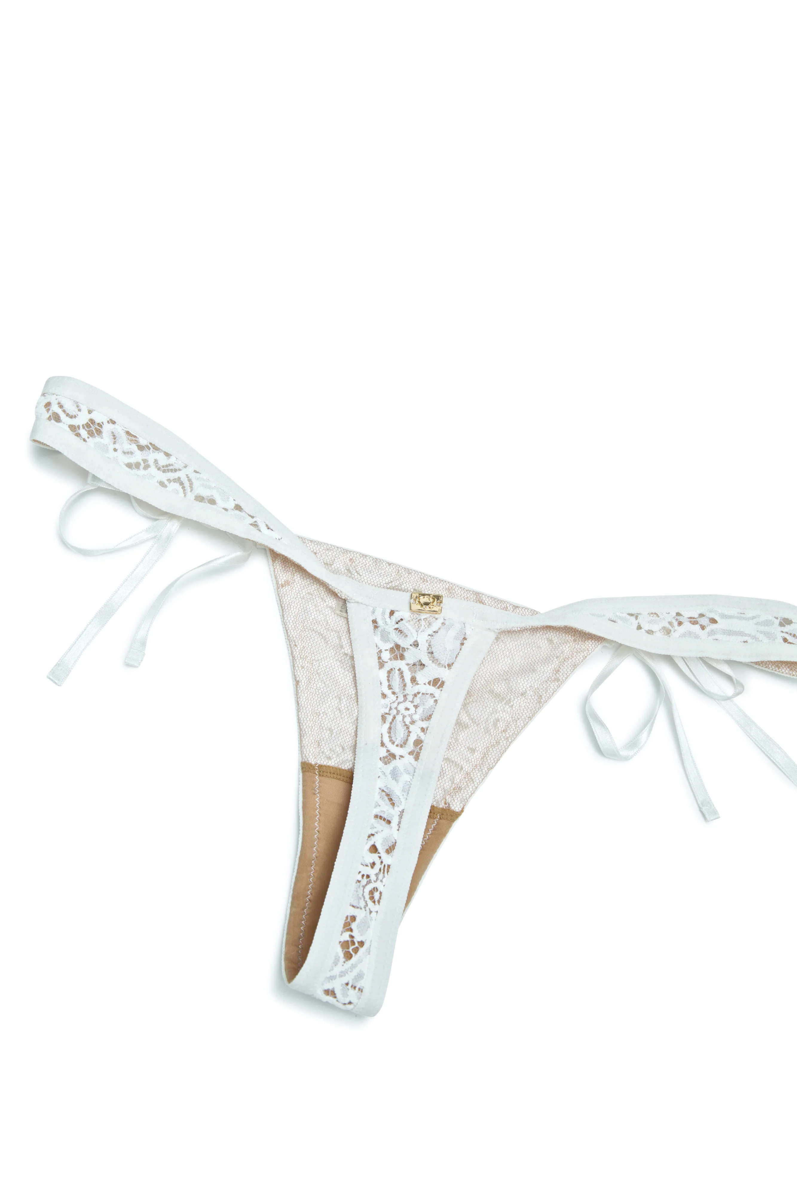 Sophie Thong - Image 10