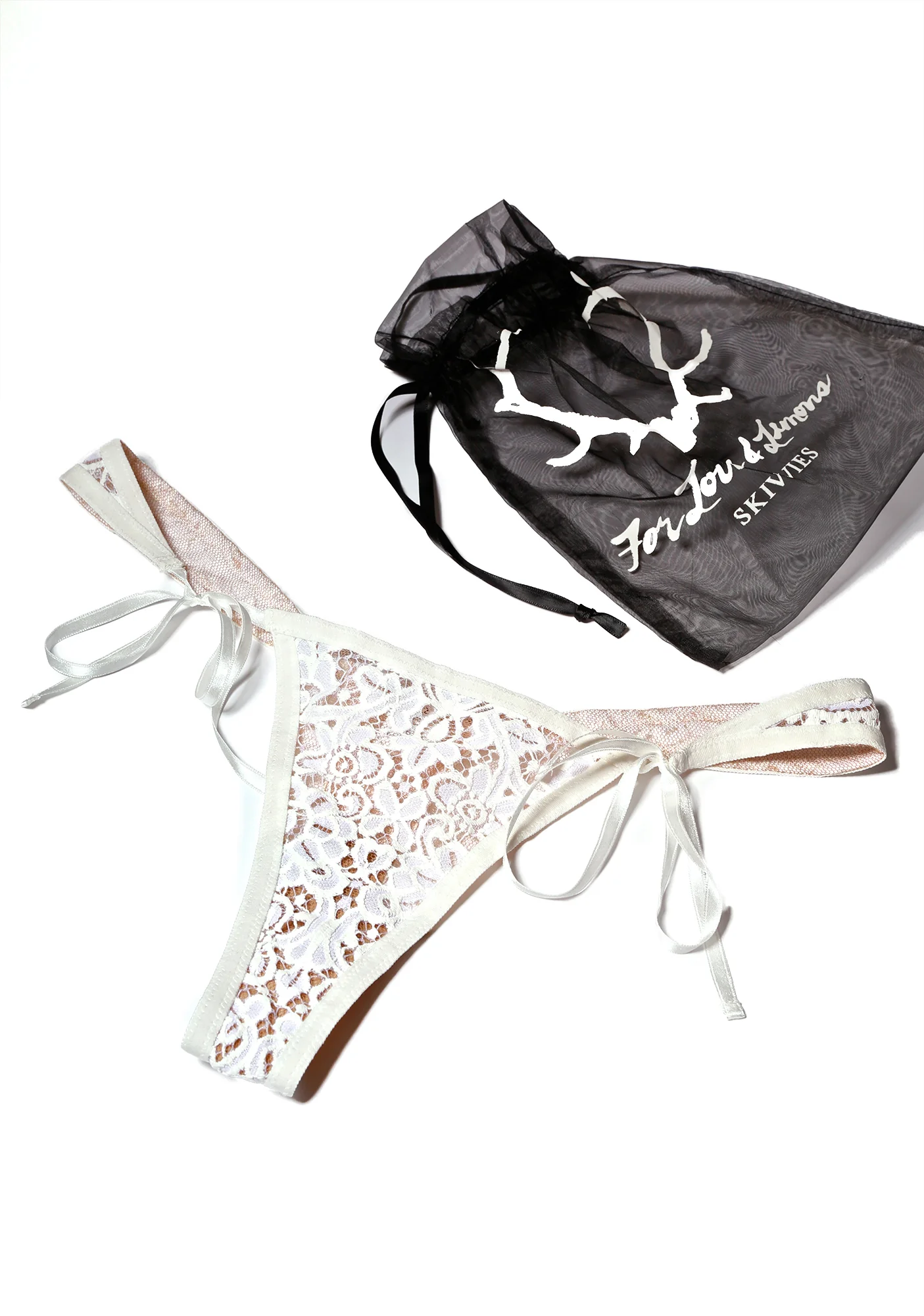 Sophie Thong - Image 5
