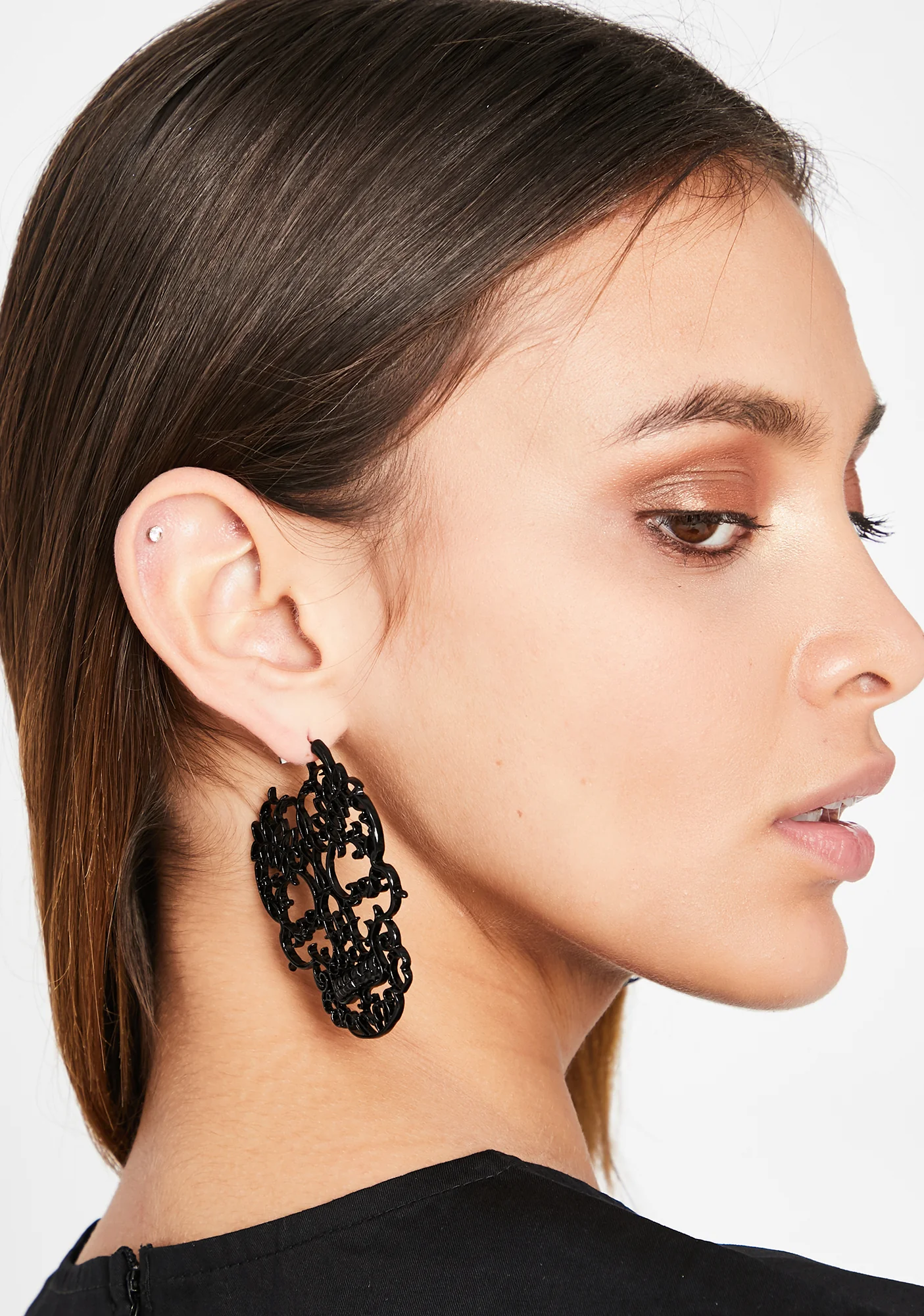 Spirited Doubt Skull Earrings - Image 2