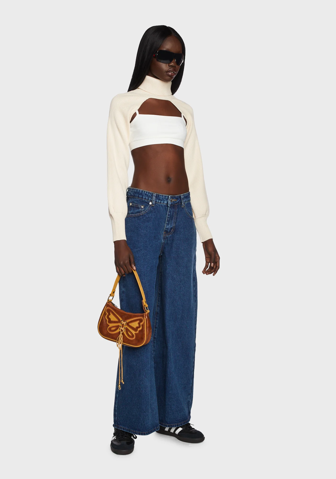 Sporty Open Back Bralette - Image 4