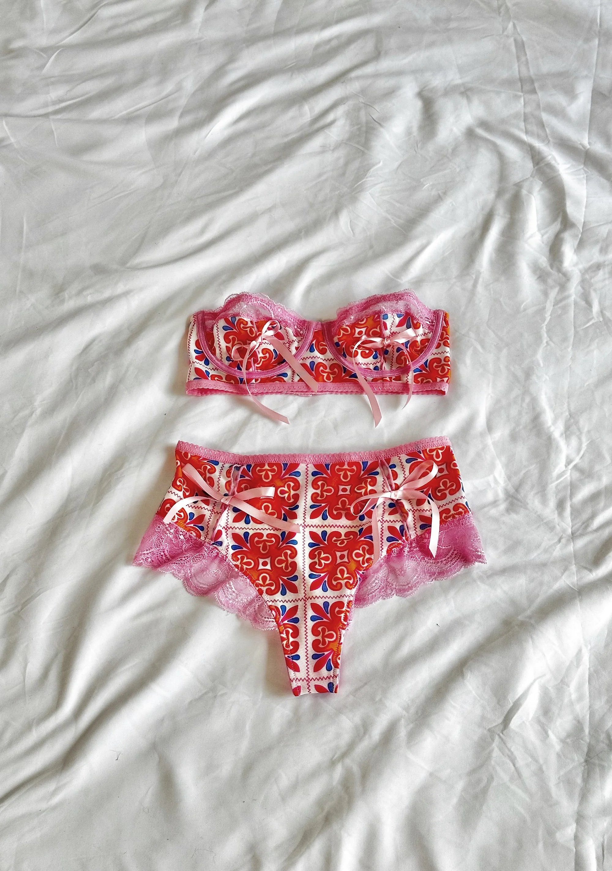 Sun Paradise Lingerie Set - Image 6