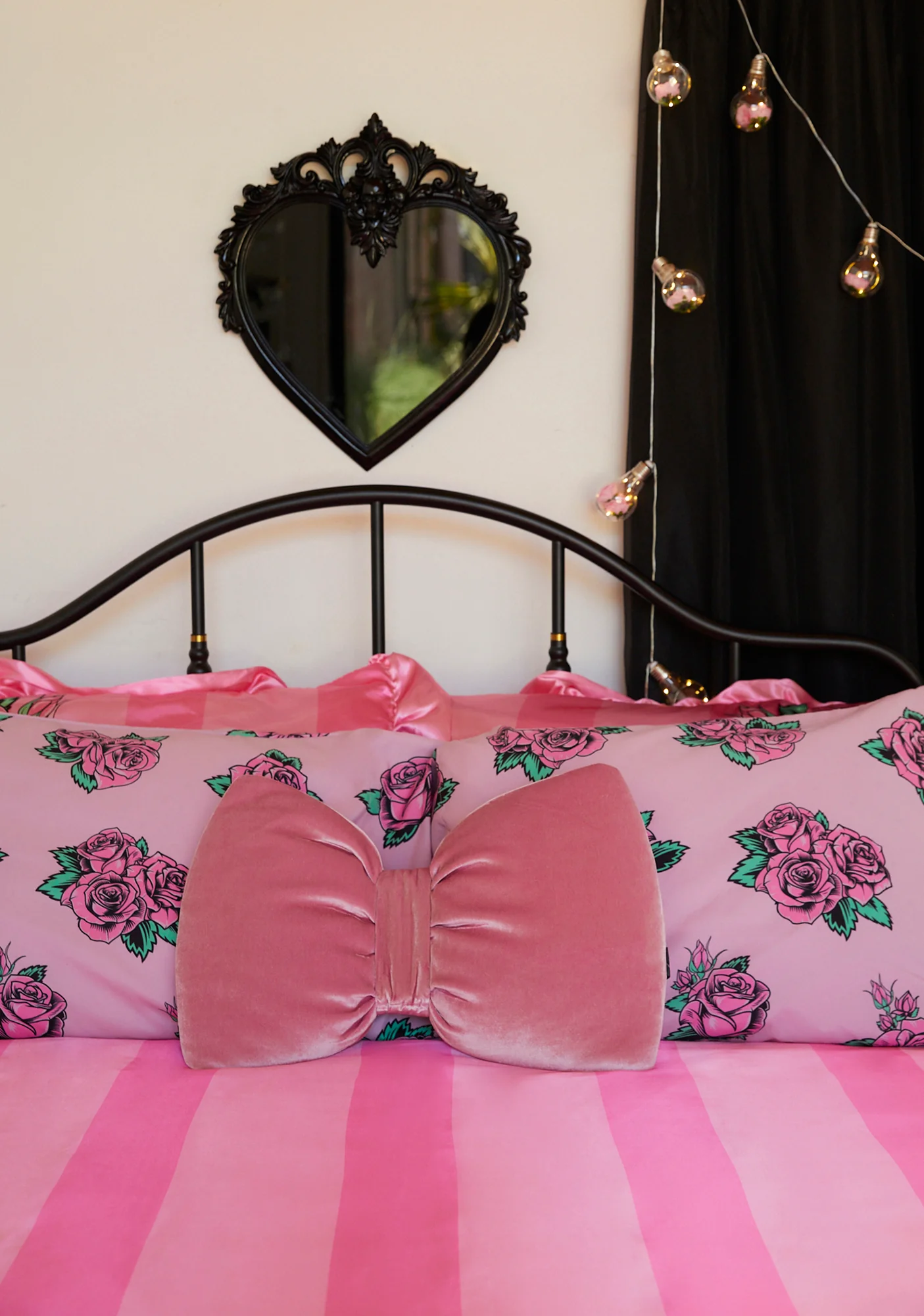 Sweet Surrender Bow Pillow - Image 5