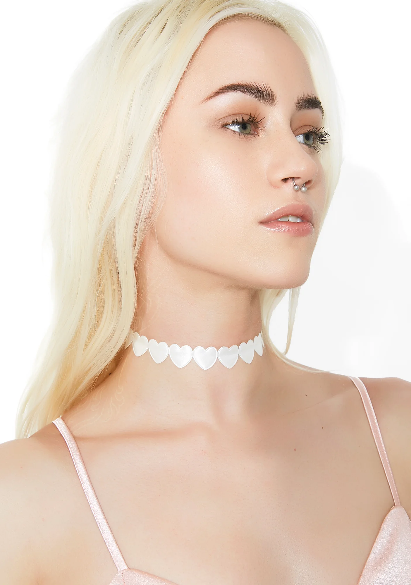 Sweetcream Heart Choker - Image 3