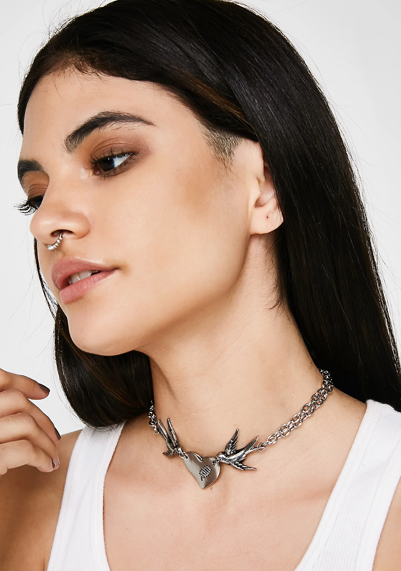 Swoop Down Chain Necklace - Image 4