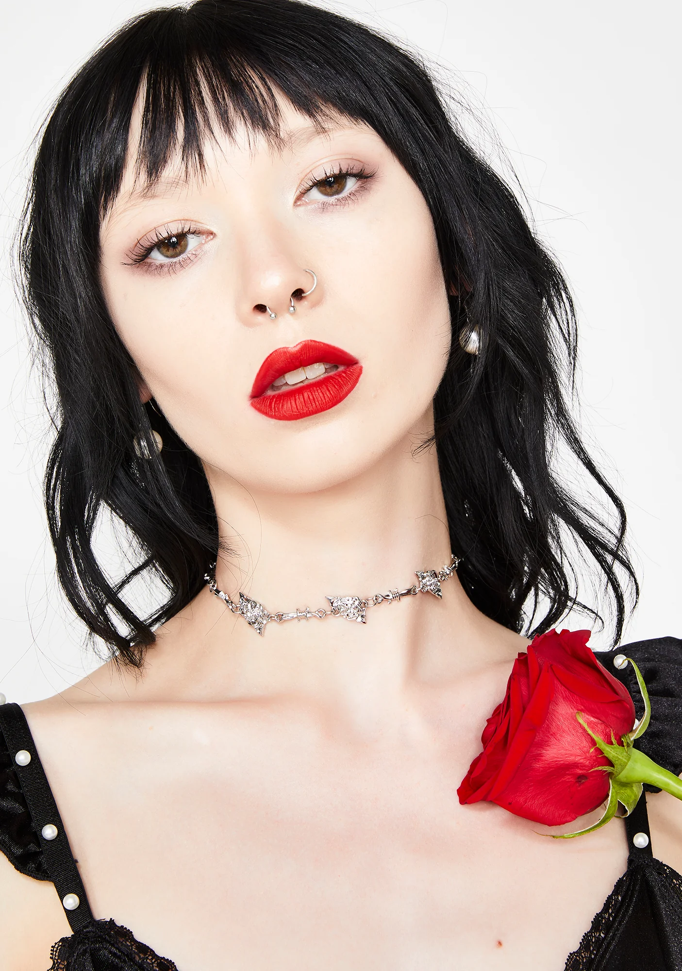 Tainted Love Rose Choker - Image 3